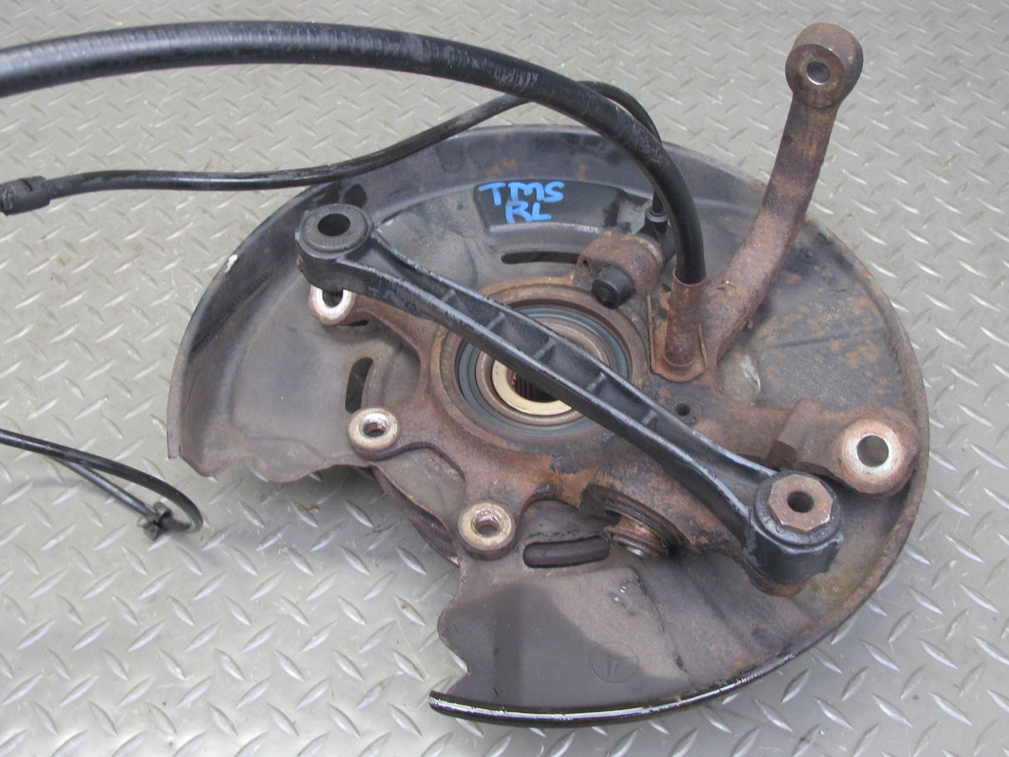 94-99 Mercedes W140 RWD Rear Left Spindle Knuckle Wheel Hub Bearing OEM