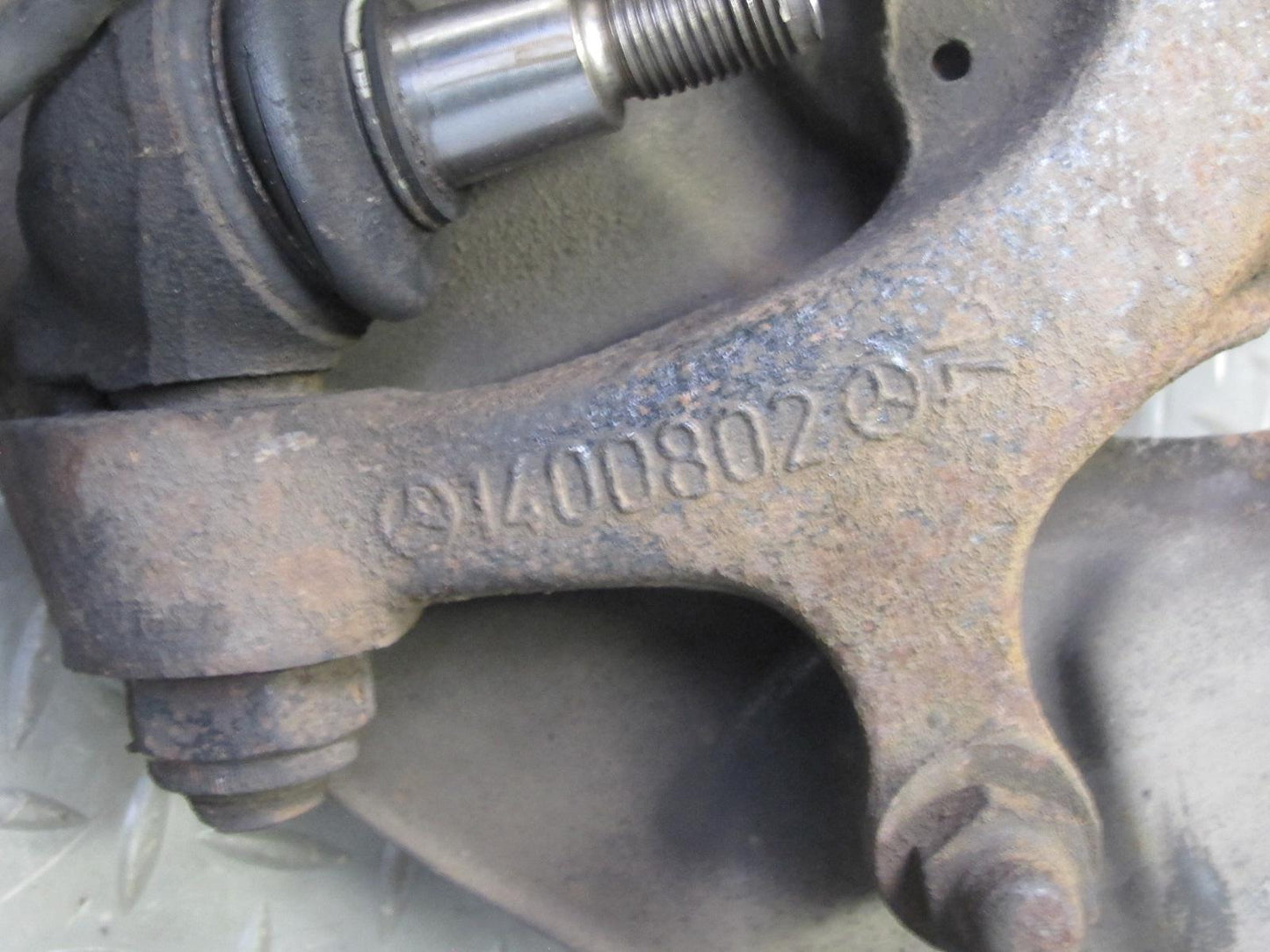 94-99 Mercedes W140 RWD Front Right Spindle Knuckle Wheel Hub Bearing OEM