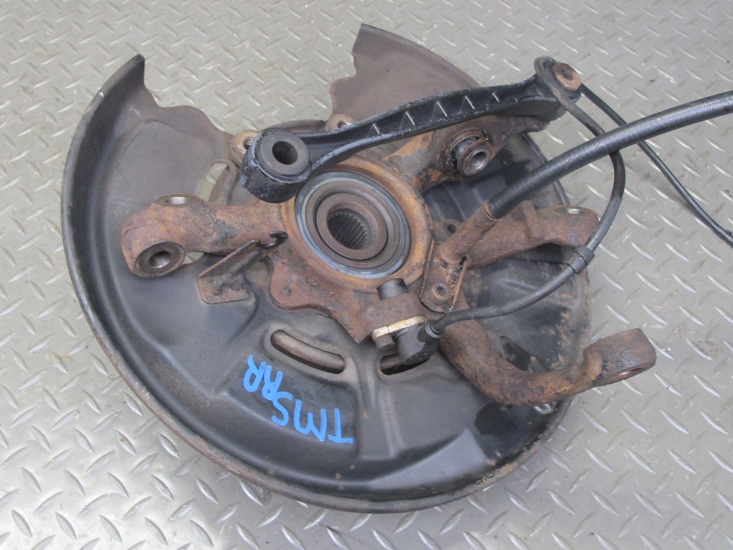 94-99 Mercedes W140 RWD Rear Right Spindle Knuckle Wheel Hub Bearing OEM