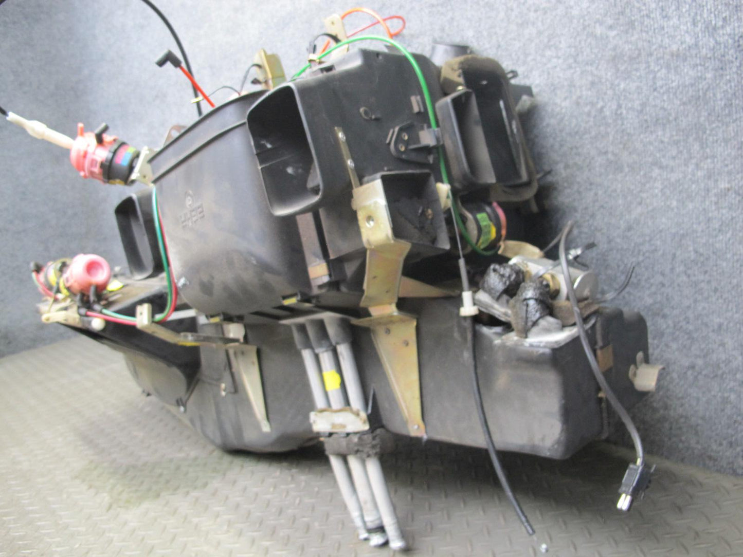 86-91 Mercedes W126 Hvac Evaporator Air Condition Heater Climate Box OEM
