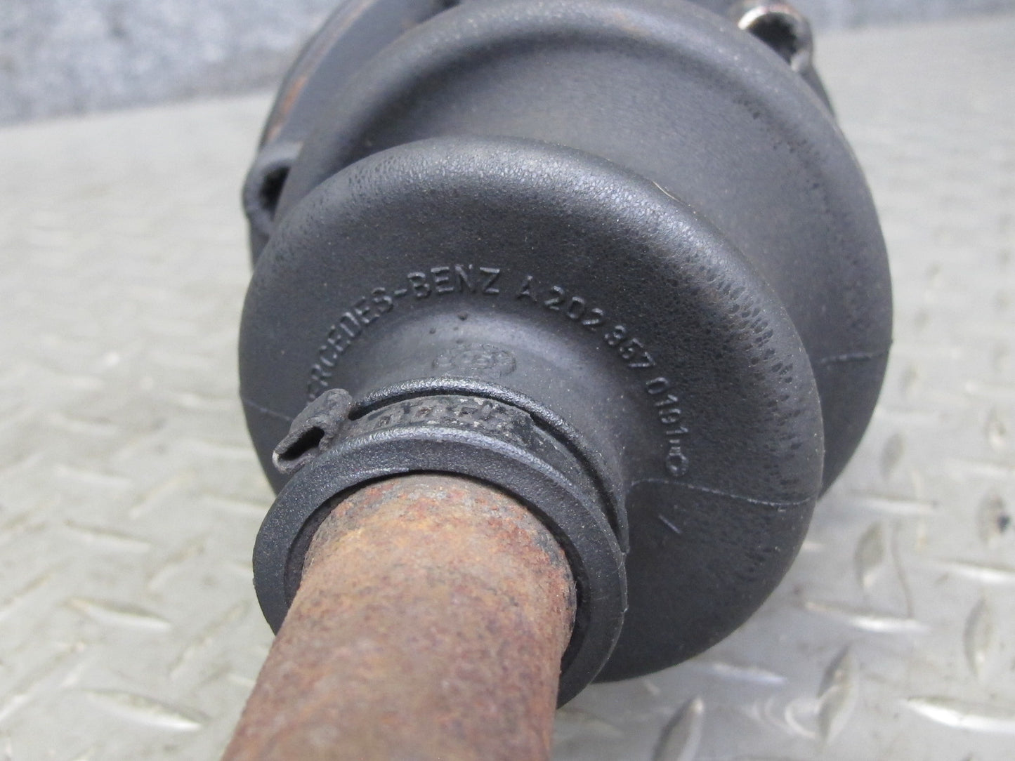 94-96 Mercedes W140 S320 Rear Left Suspension Axle Shaft OEM