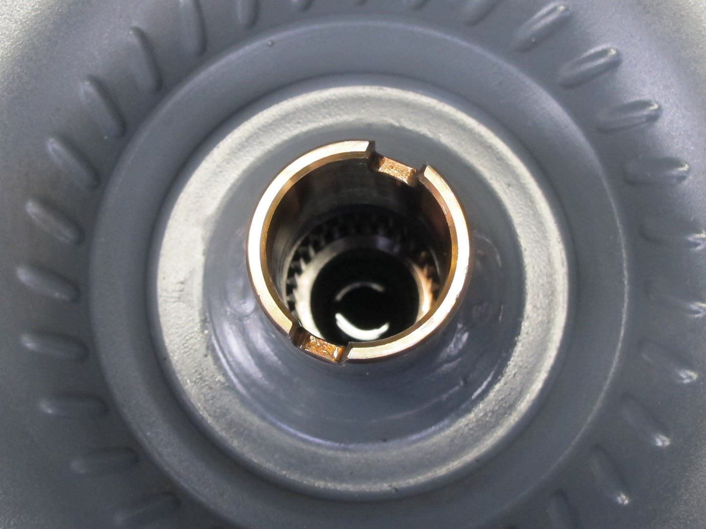 2003 Hummer H2 6.0L Automatic Transmission Torque Converter
