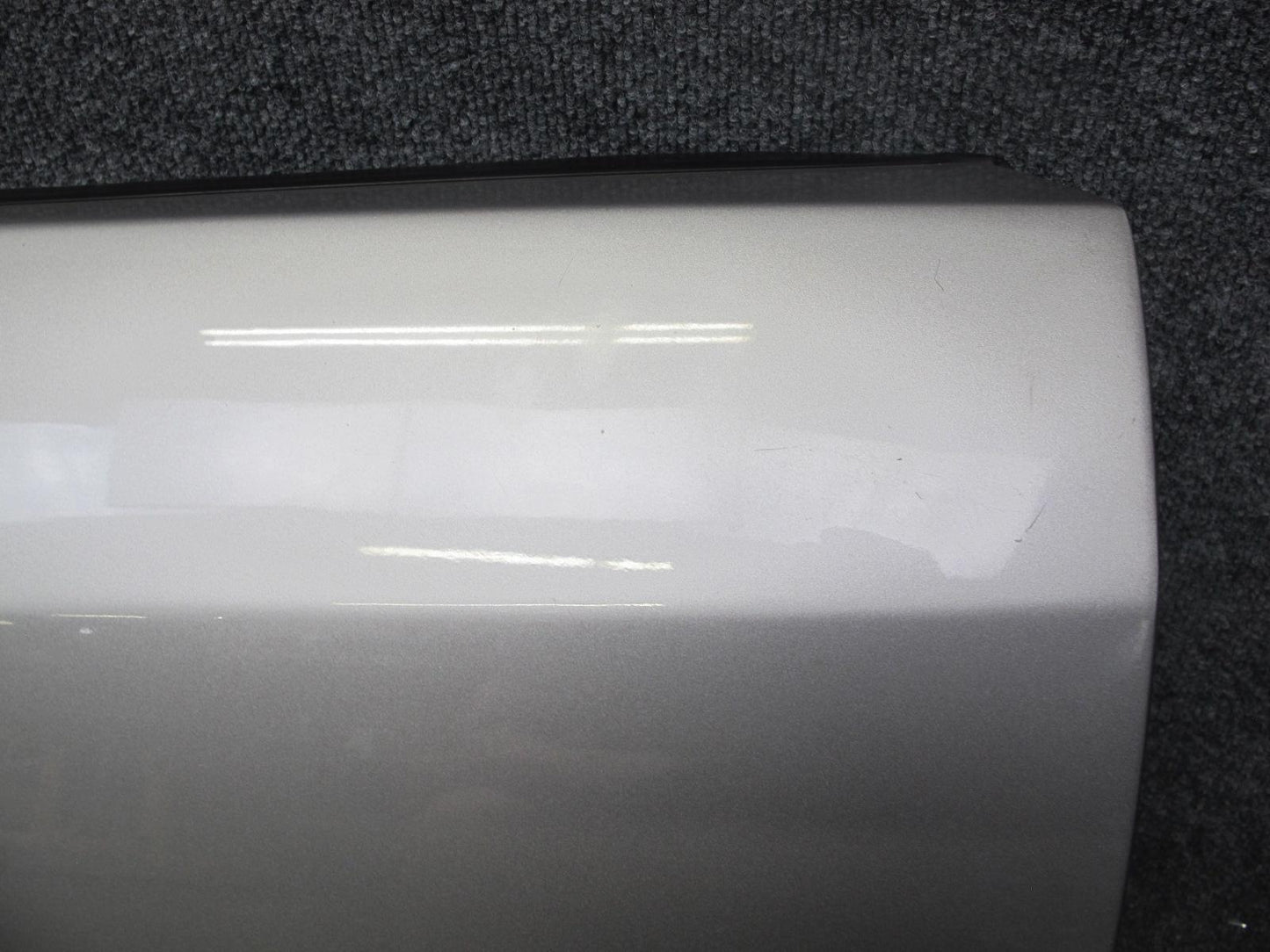 2004-2009 Cadillac XLR Front Left Driver Side Door Shell Frame Panel Silver