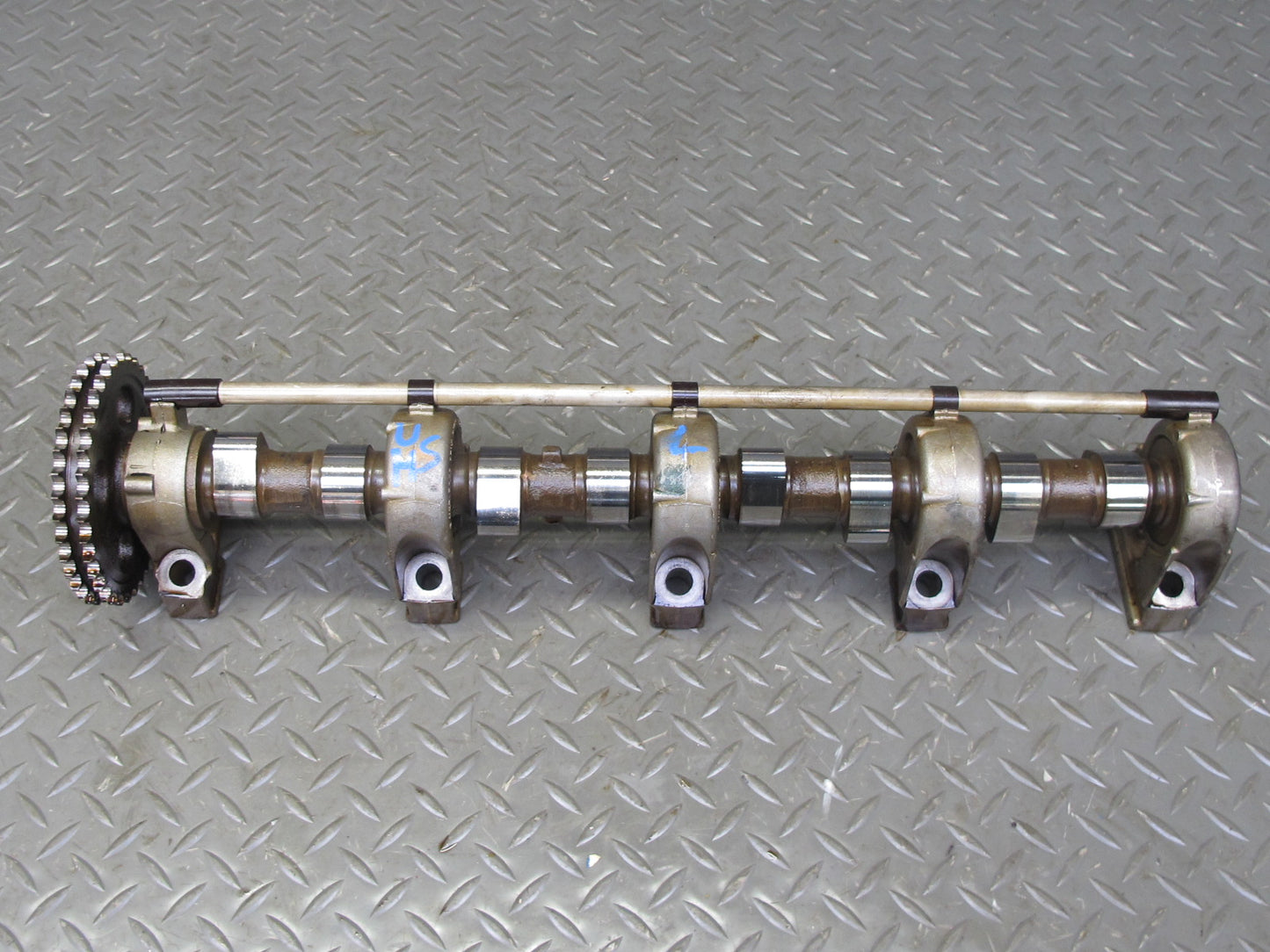 86-91 Mercedes W126 560SEC 560SEL M117 Engine Left Camshaft Assembly OEM
