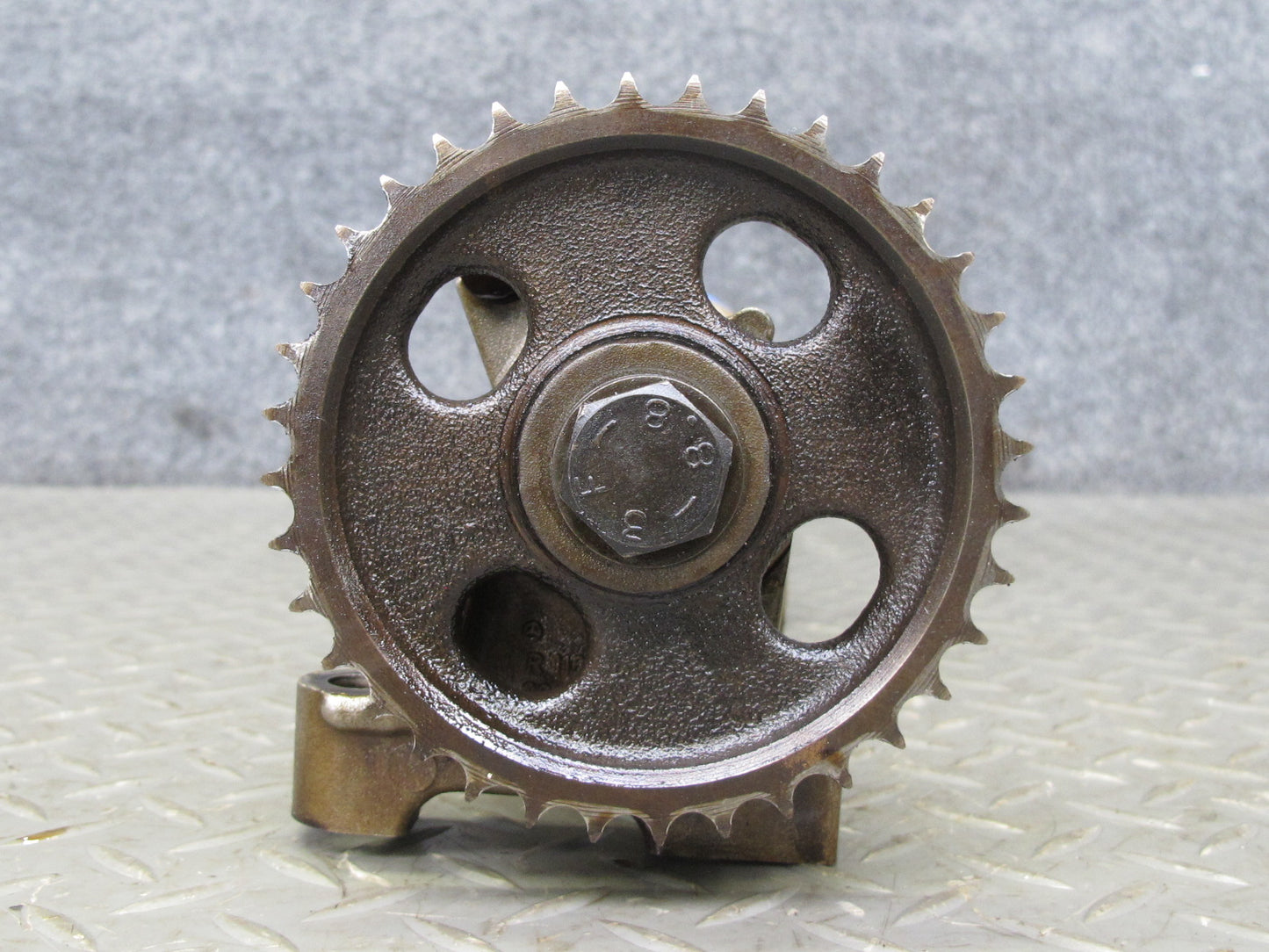 86-91 Mercedes W126 560SEC 560SEL M117 Engine Left Camshaft Assembly OEM