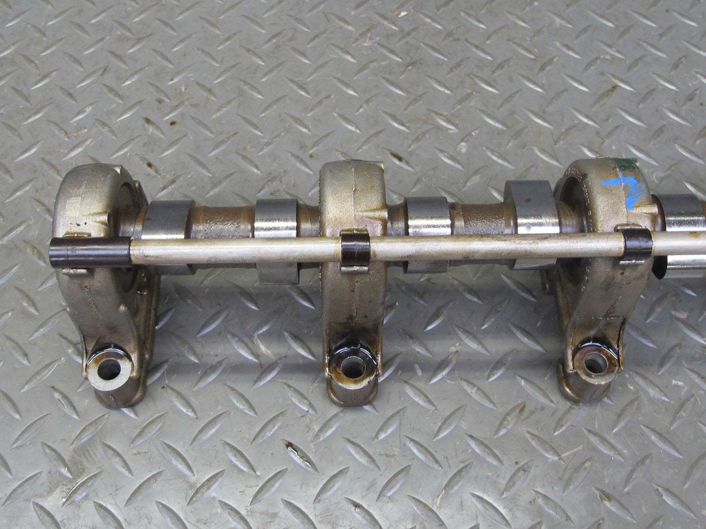 86-91 Mercedes W126 560SEC 560SEL M117 Engine Left Camshaft Assembly OEM