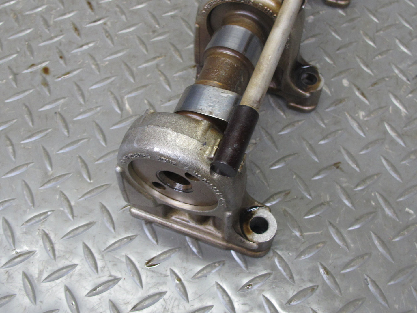 86-91 Mercedes W126 560SEC 560SEL M117 Engine Left Camshaft Assembly OEM