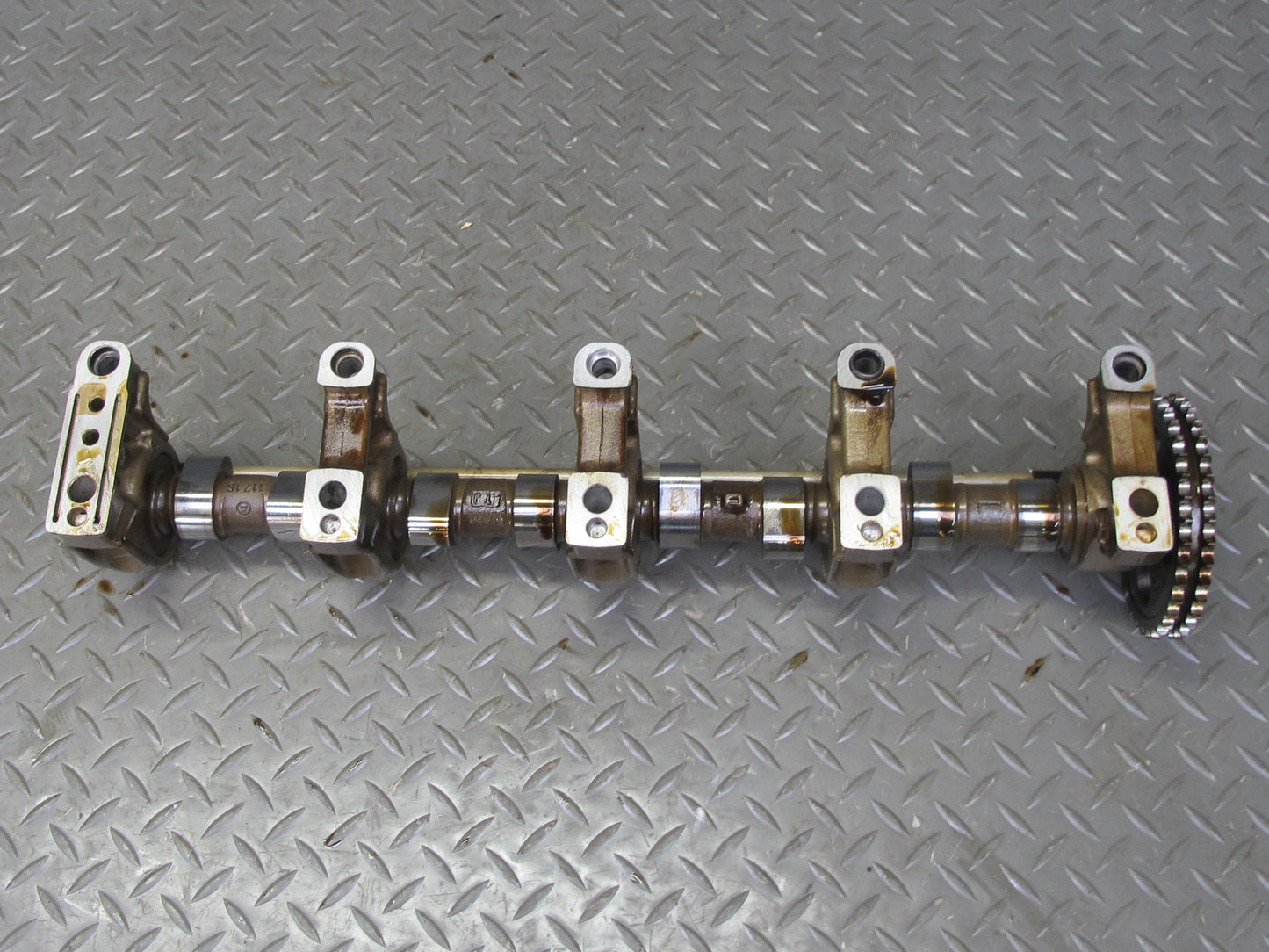 86-91 Mercedes W126 560SEC 560SEL M117 Engine Left Camshaft Assembly OEM