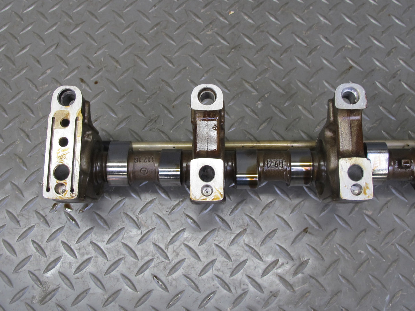 86-91 Mercedes W126 560SEC 560SEL M117 Engine Left Camshaft Assembly OEM