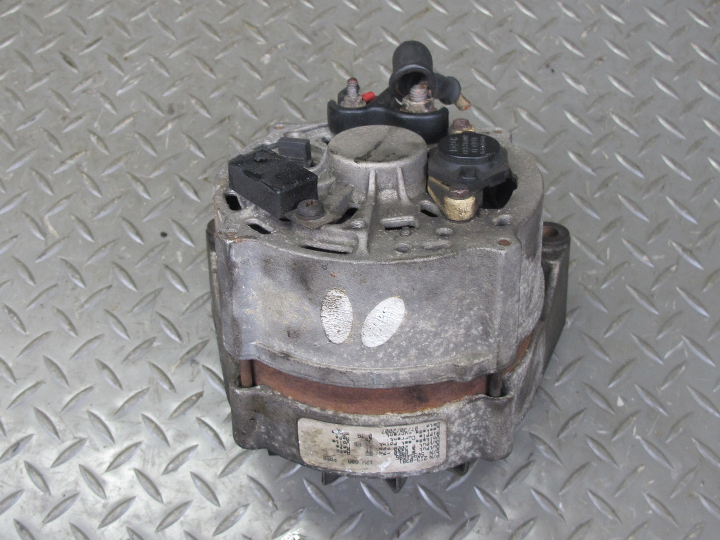 86-91 Mercedes W126 560SEL 560SEC Engine Alternator Generator OEM