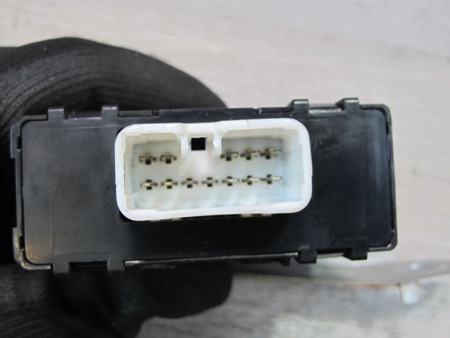 91-92 Toyota SW21L MR2 Headlight Retractor Control Module 85964-20050 OEM