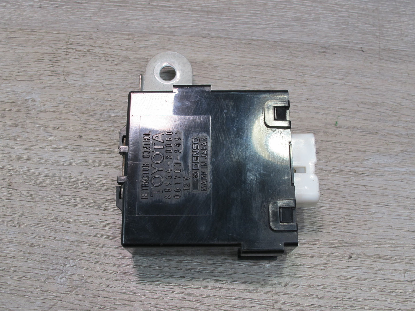 91-92 Toyota SW21L MR2 Headlight Retractor Control Module 85964-20050 OEM