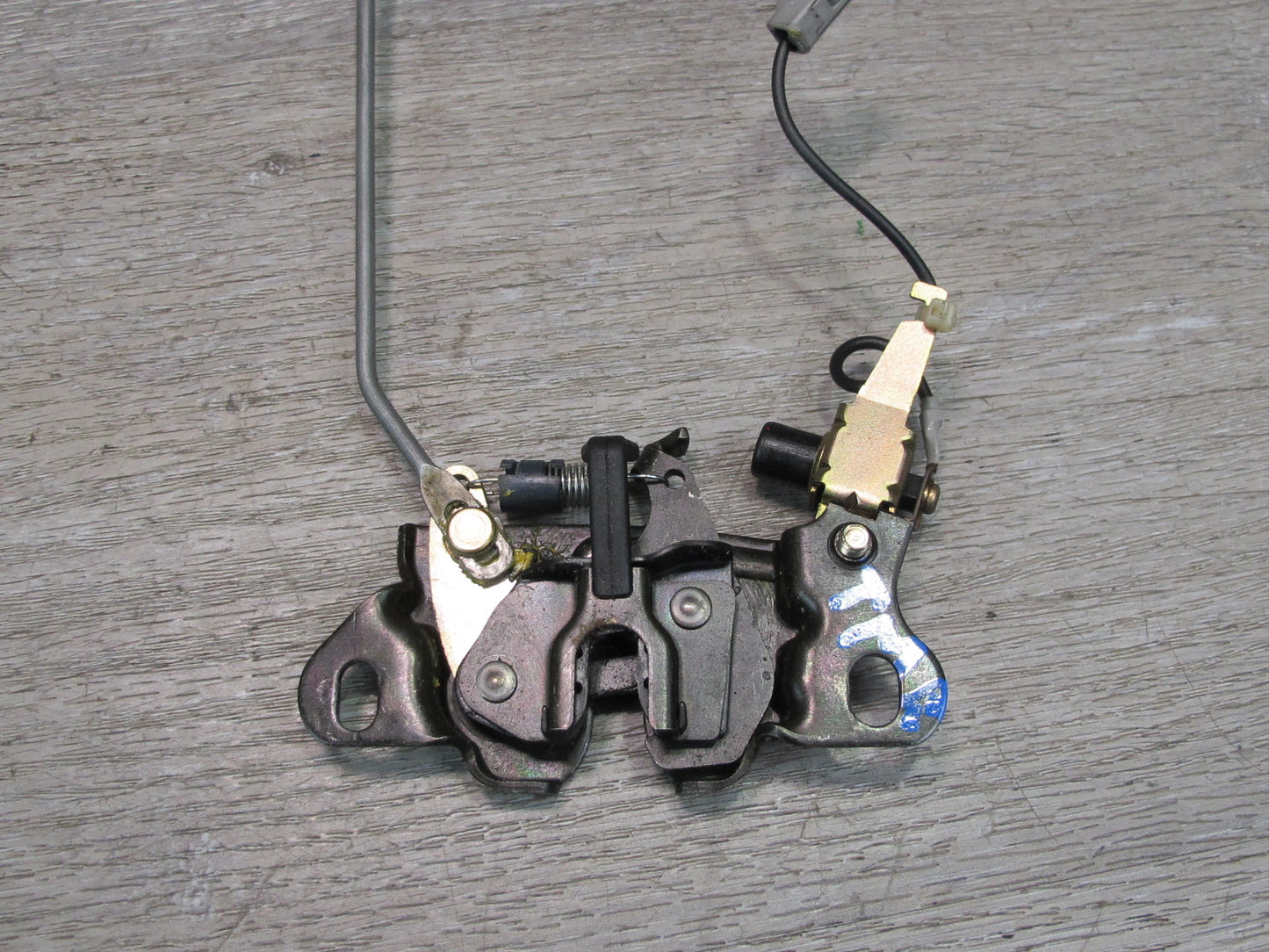 91-95 Toyota MR2 SW21L Rear Trunk Lid Lock Latch OEM