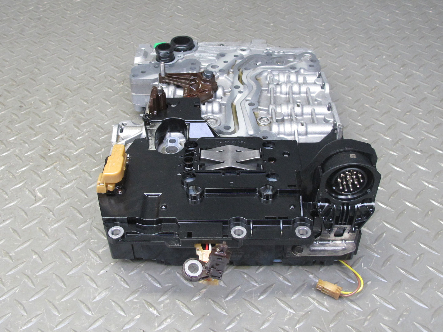 2013-2017 Land Range Rover L405 8HP-70 Transmission Valve Body Mechatronic