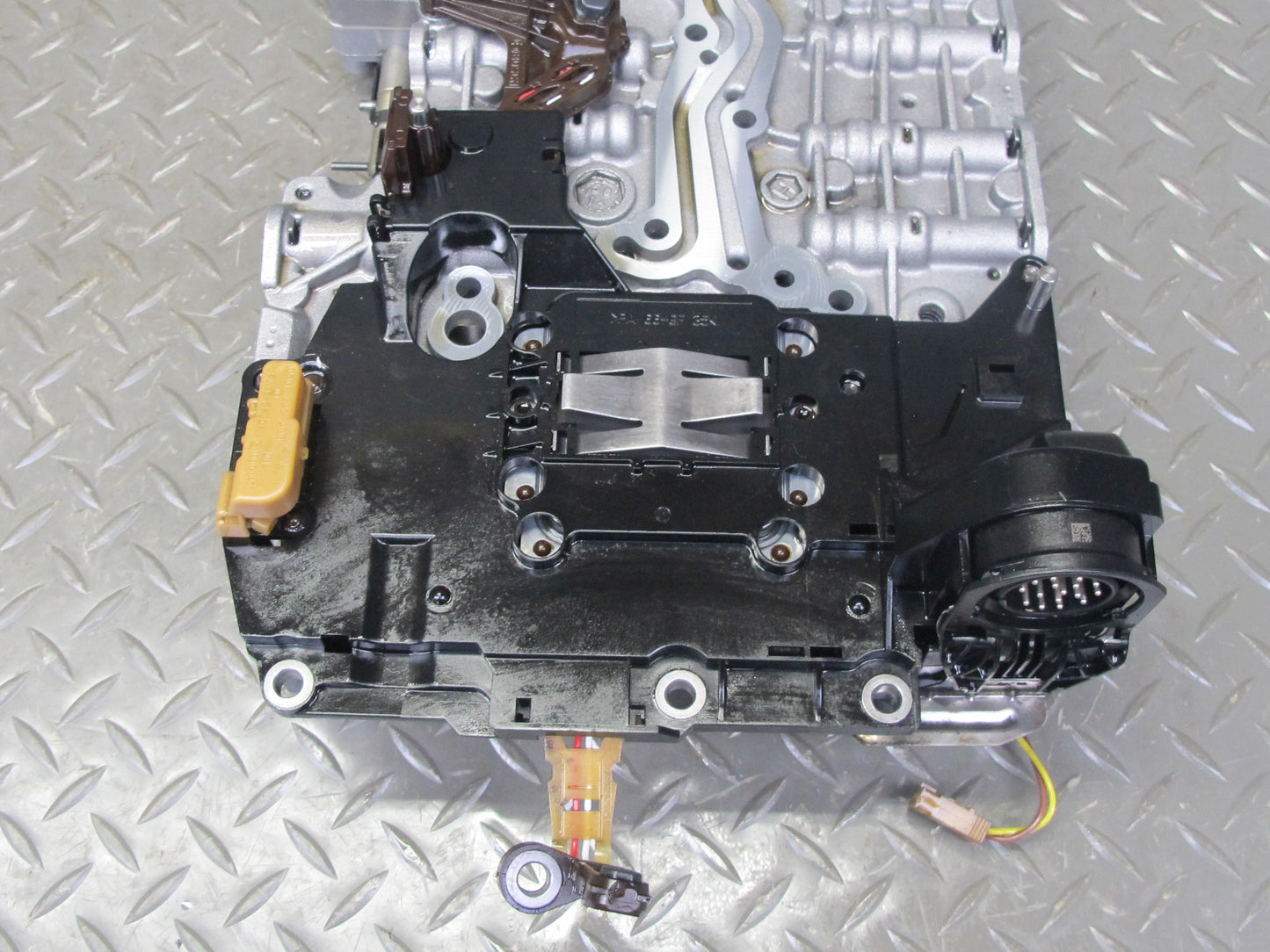 2013-2017 Land Range Rover L405 8HP-70 Transmission Valve Body Mechatronic