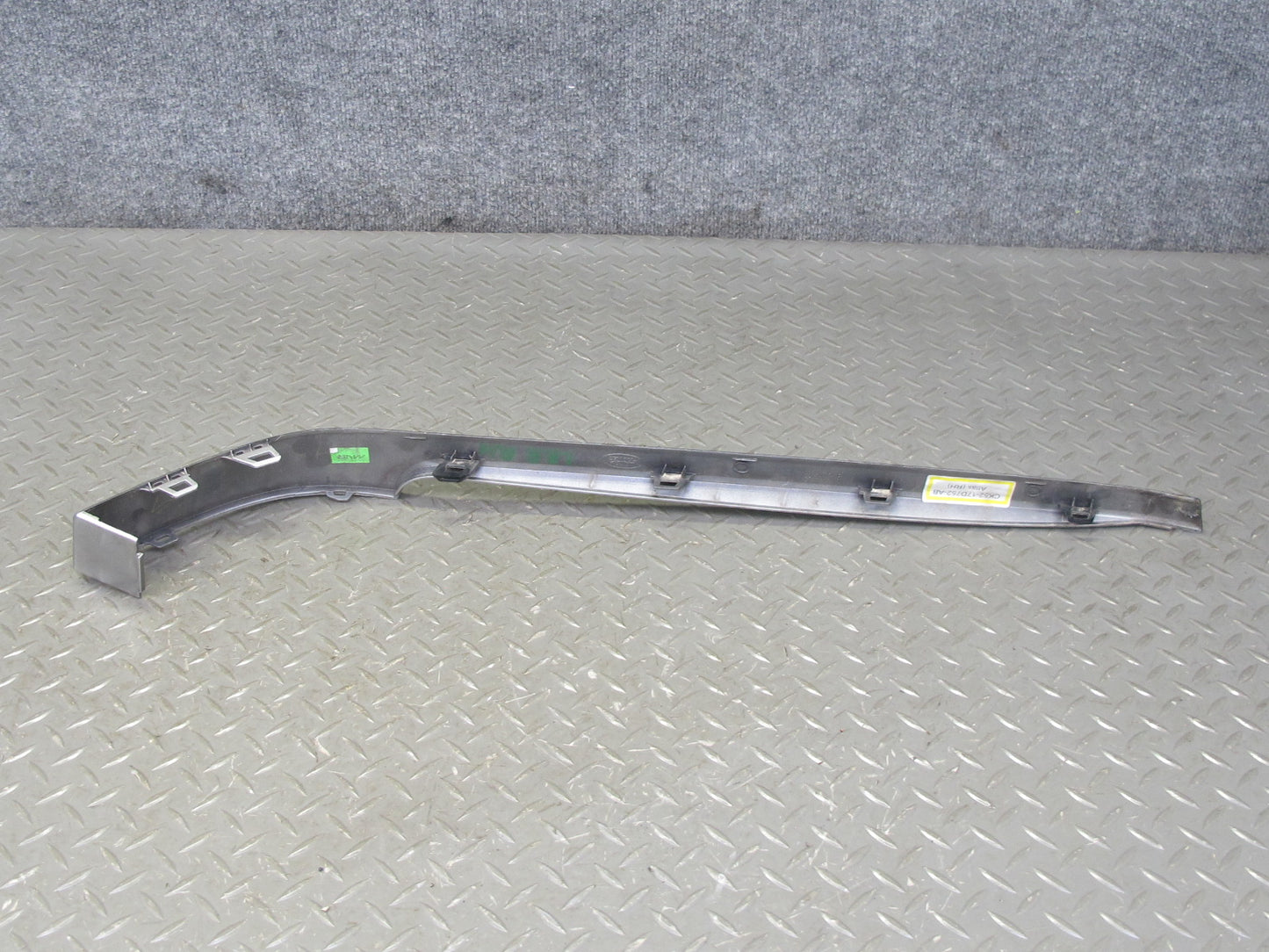 2013-2017 Land Range Rover L405 Rear Right Bumper Trim Molding CK52-17D752-AB