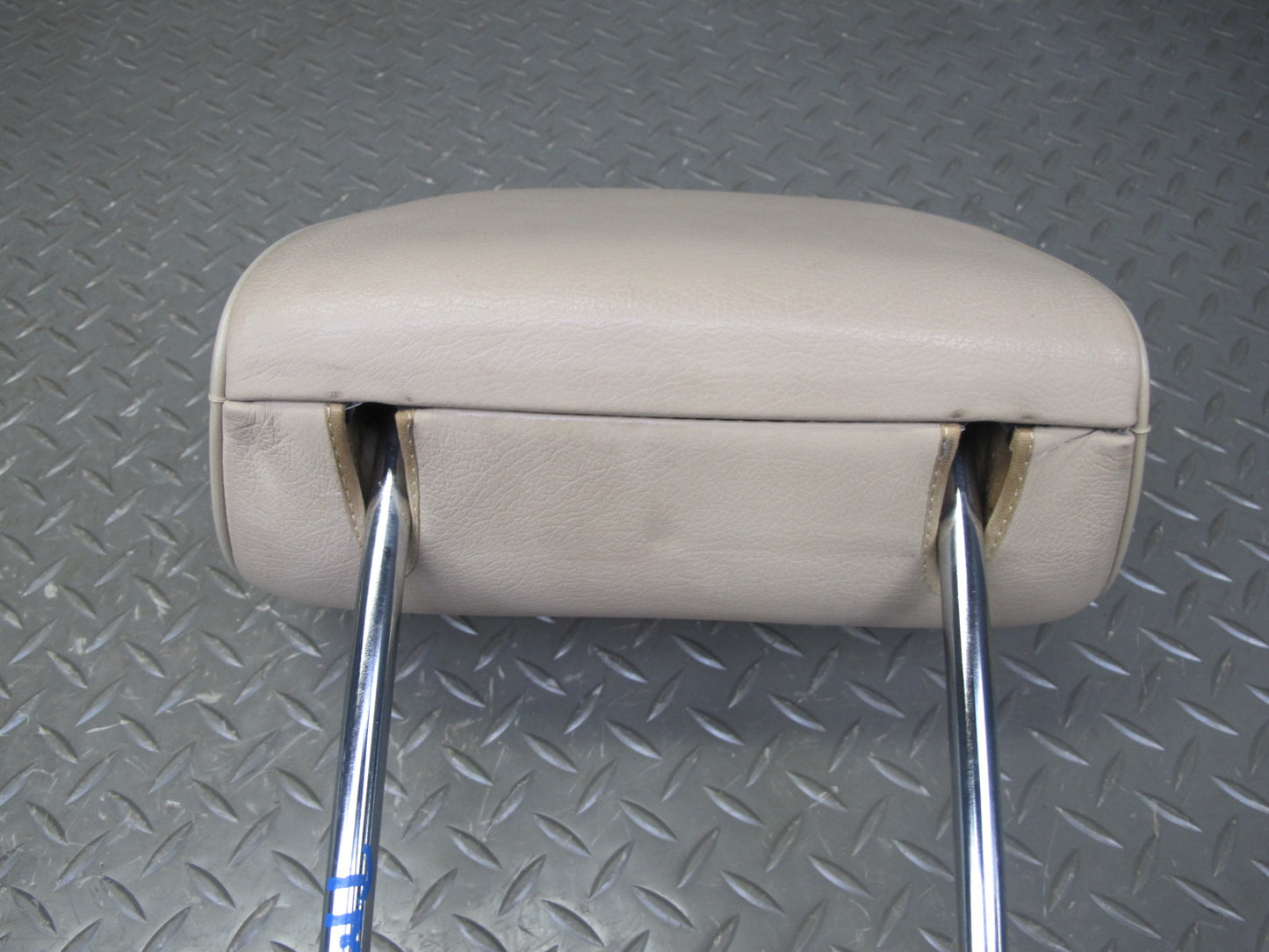 94-99 Mercedes W140 Set of 2 Front Left & Right Seat Leather Headrest OEM