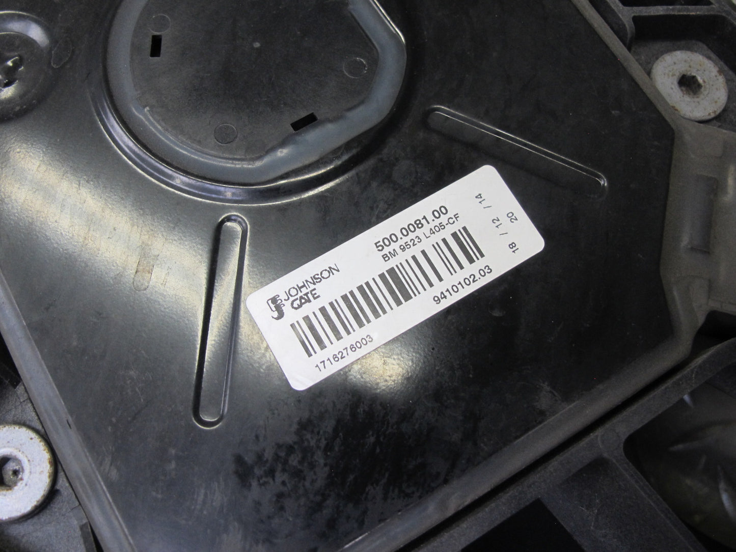 2014-2017 Land Range Rover L405 Engine Radiator Cooling Fan Motor Shroud