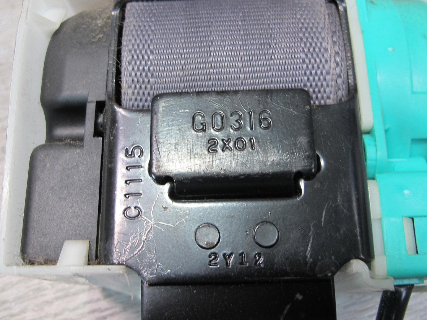 91-99 DODGE STEALTH FRONT RIGHT & LEFT SIDE SEATBELT RETRACTOR SET OEM
