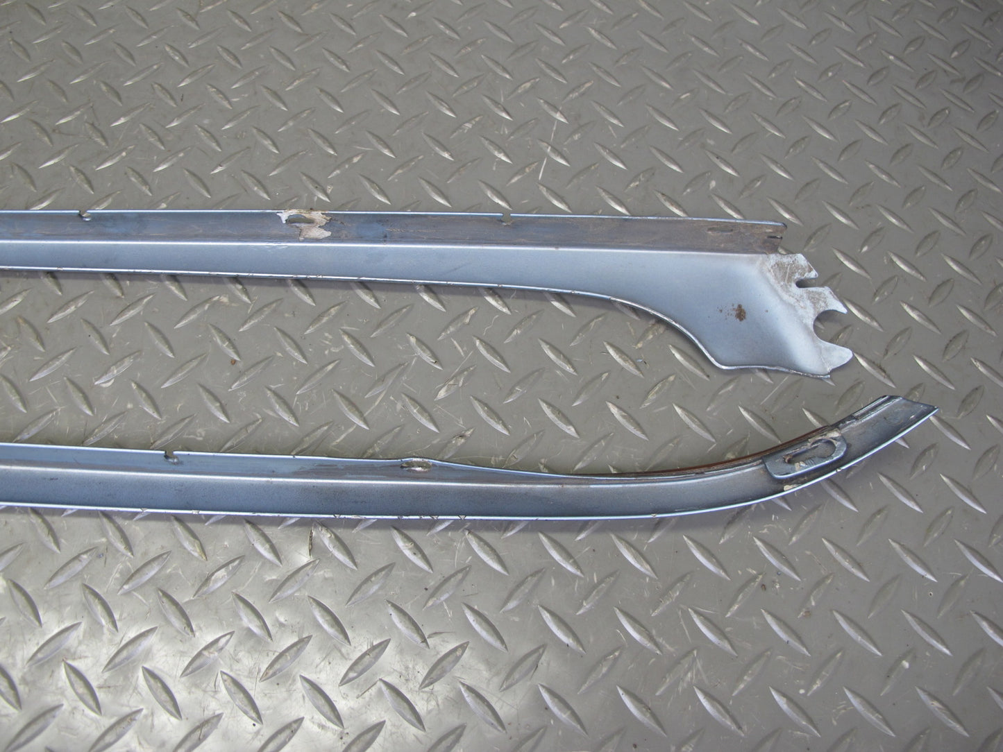 86-91 Mercedes W126 Sedan Front Windshield A Pillar Chrome Trim Molding Set OEM