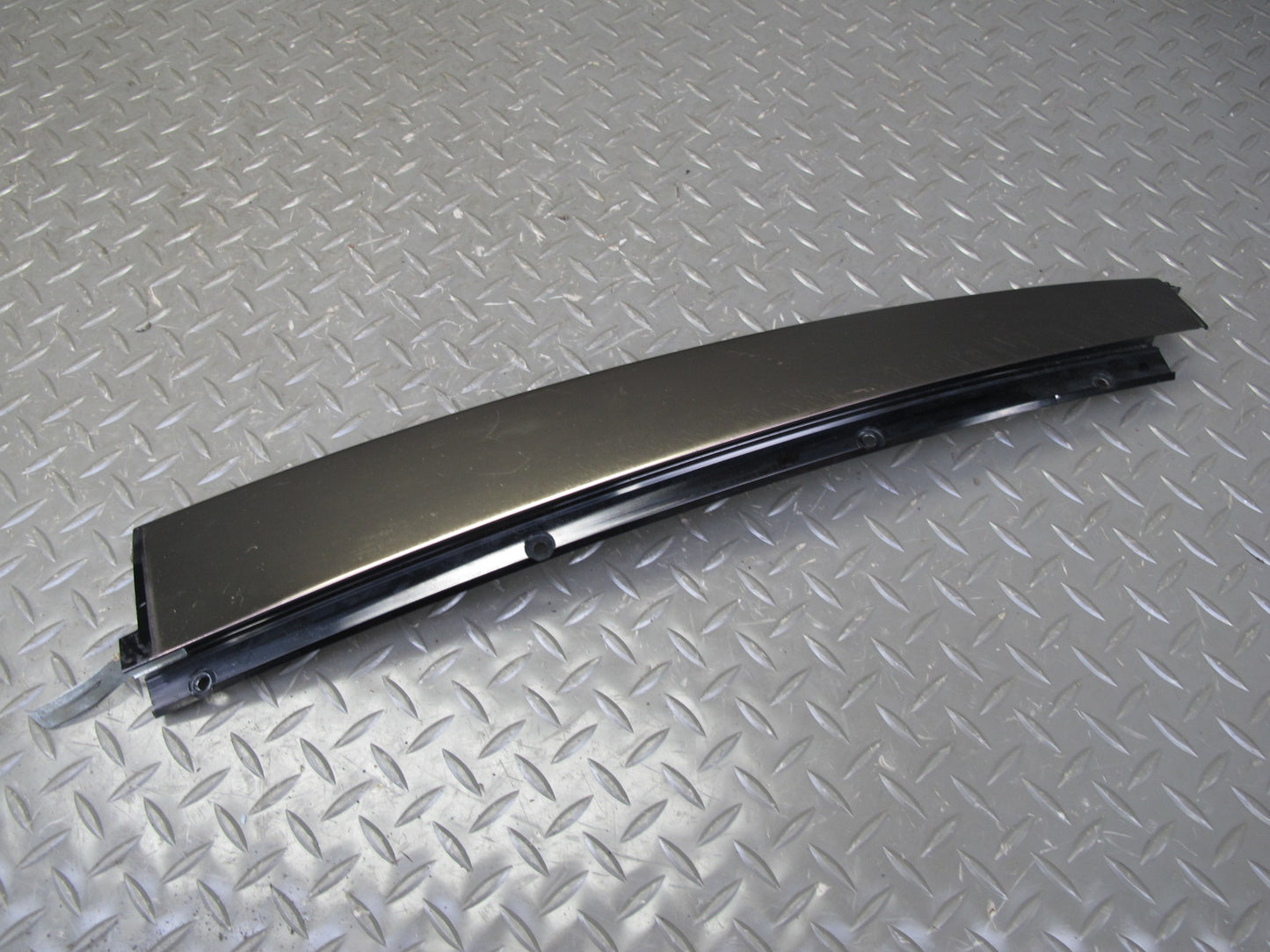 94-99 Mercedes W140 Rear Left Door B Pillar & Window Trim Molding Silver Set OEM