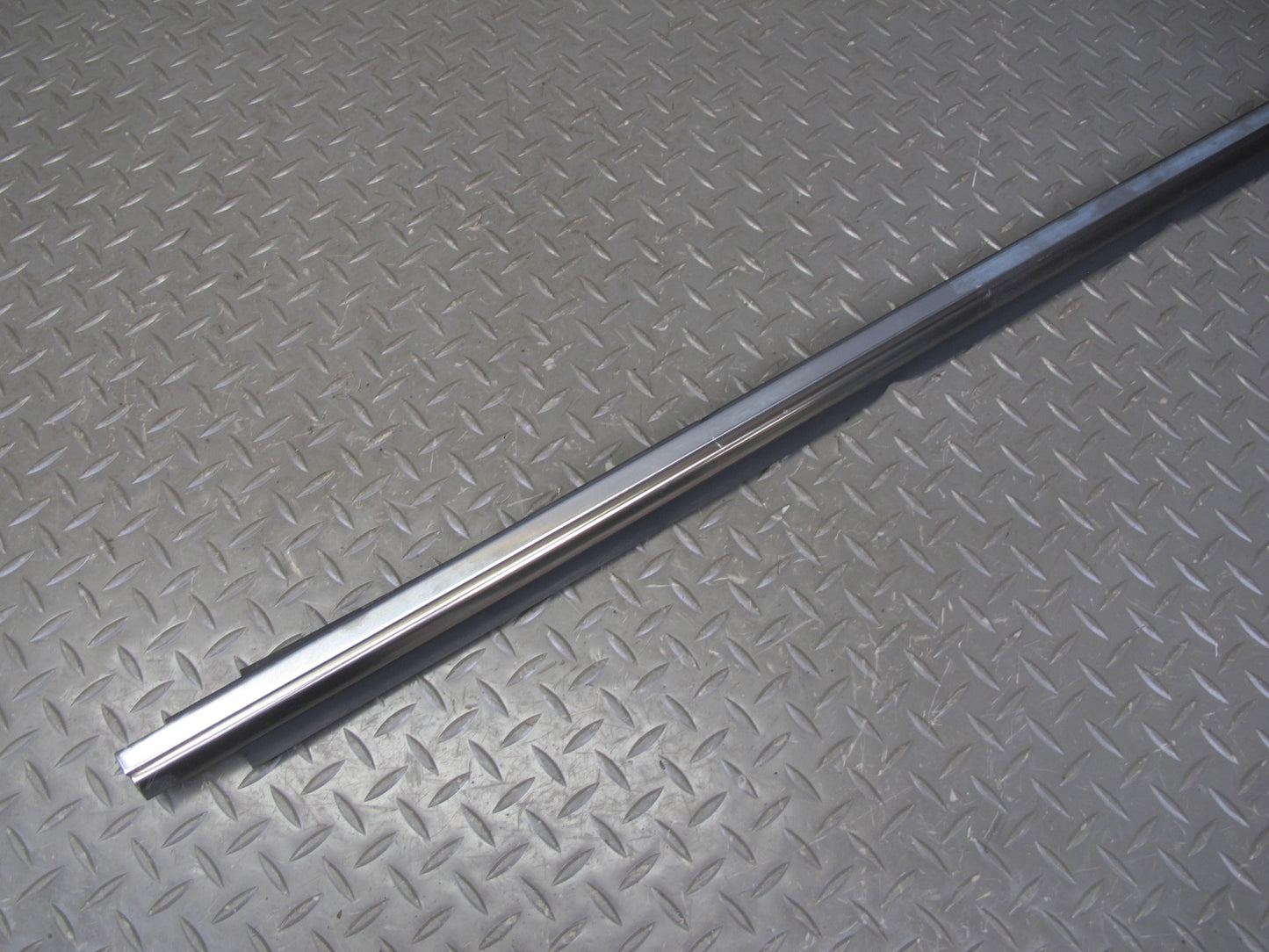 94-99 Mercedes W140 Rear Right Door B Pillar & Window Trim Molding Silver Set
