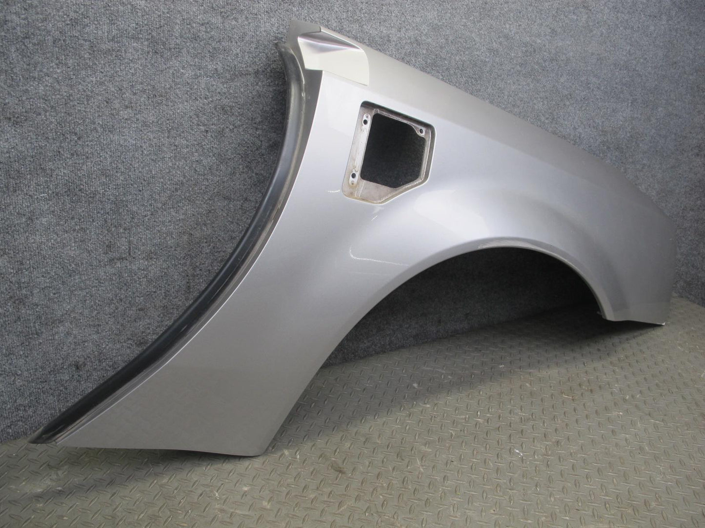 2004-2009 Cadillac XLR Rear Left Side Quarter Fender Panel Cover Shell Silver