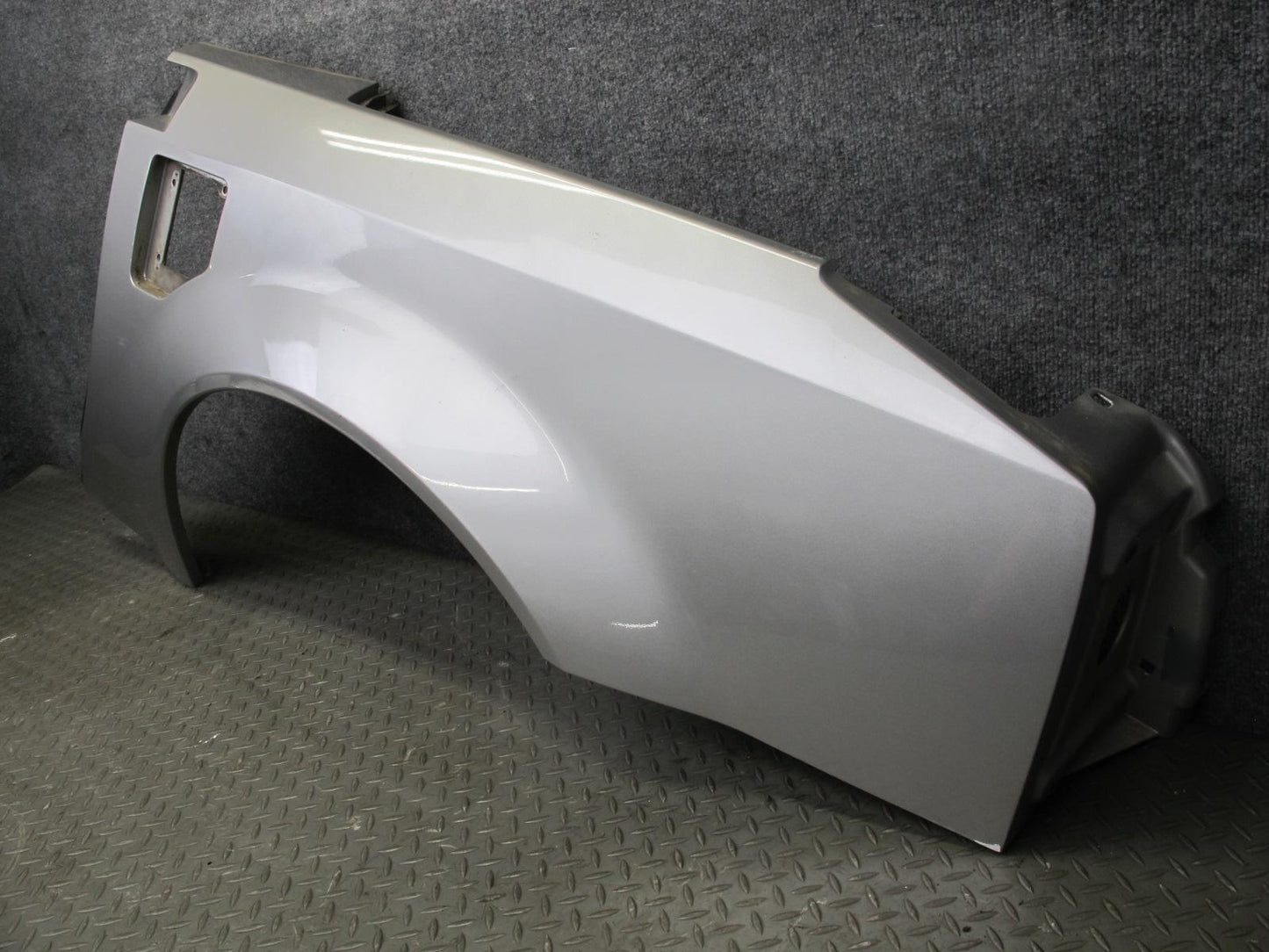 2004-2009 Cadillac XLR Rear Left Side Quarter Fender Panel Cover Shell Silver