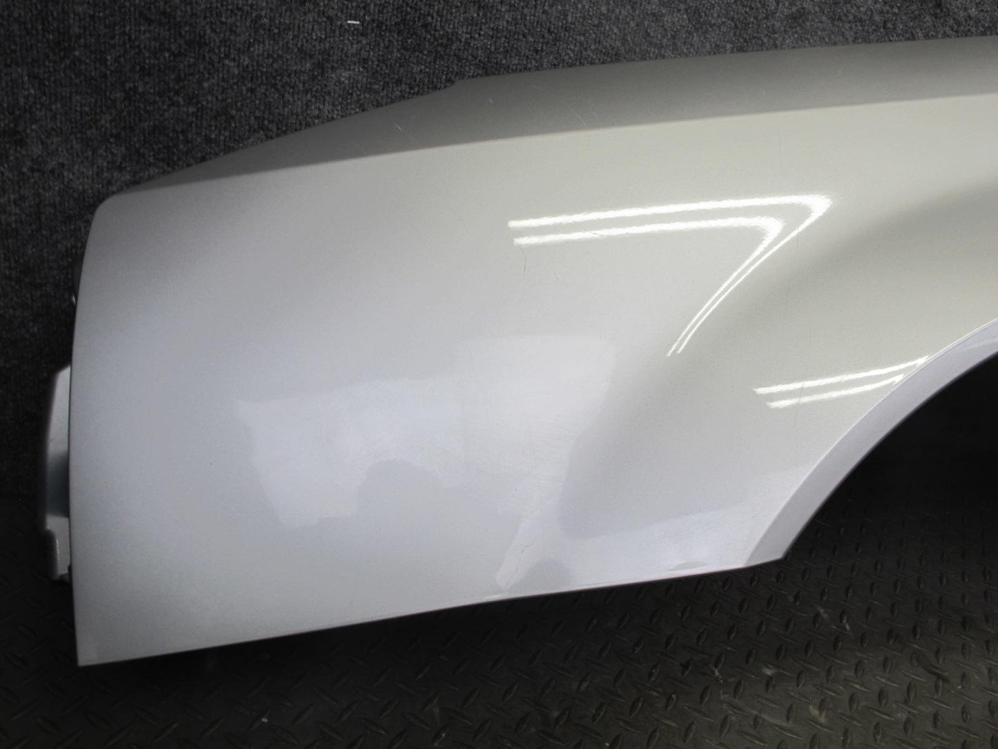 2004-2009 Cadillac XLR Rear Right Side Quarter Fender Panel Cover Shell Silver