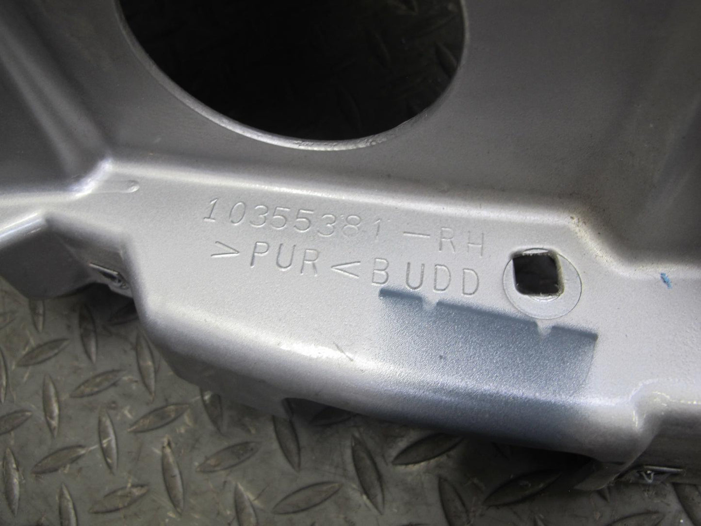 2004-2009 Cadillac XLR Rear Right Side Quarter Fender Panel Cover Shell Silver