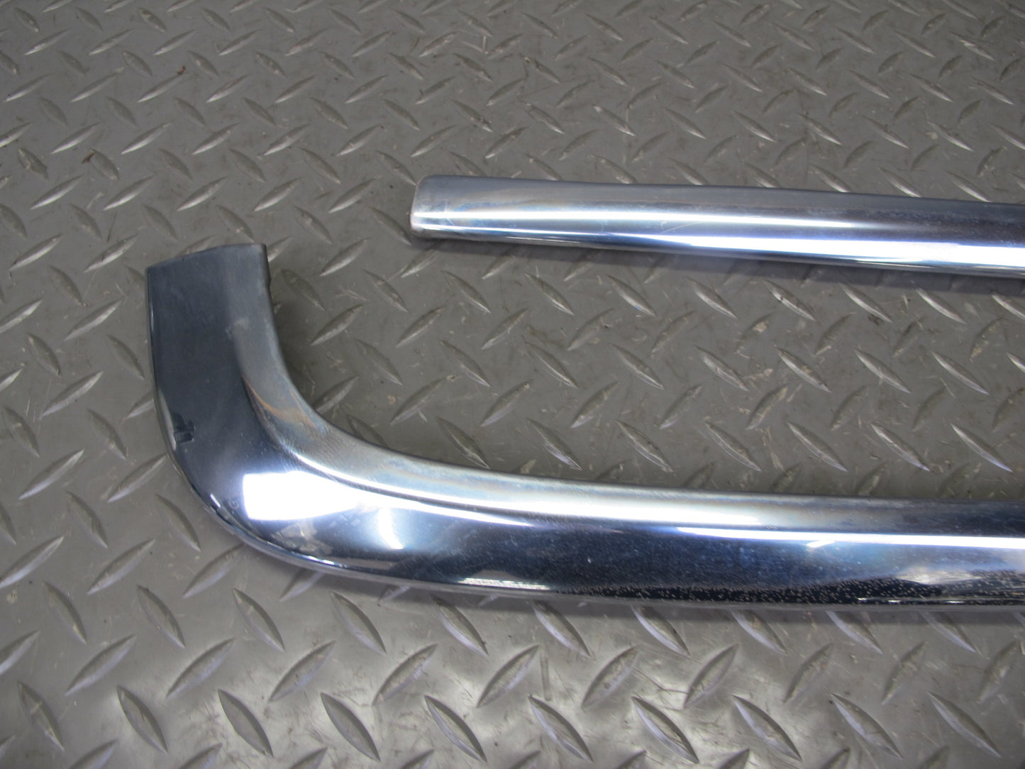 94-99 Mercedes W140 Rear Bumper Left Center Right Chrome Trim Molding Set OEM
