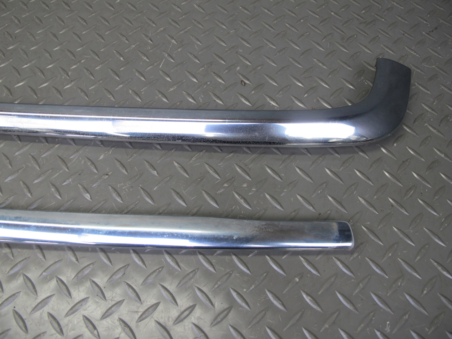 94-99 Mercedes W140 Rear Bumper Left Center Right Chrome Trim Molding Set OEM