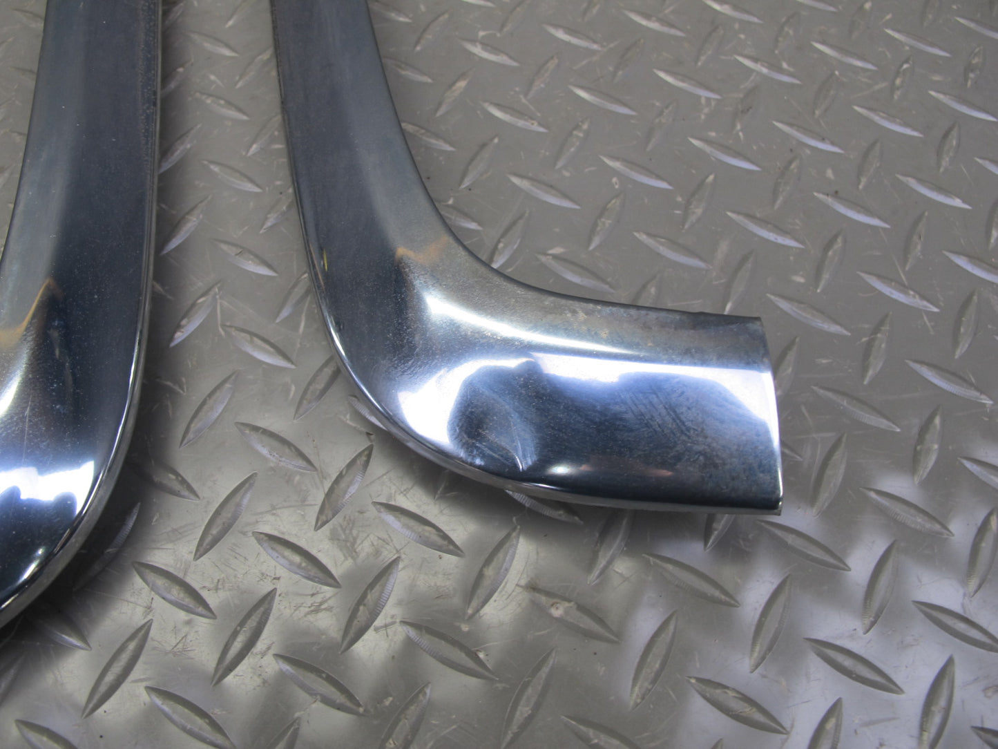 94-99 Mercedes W140 Rear Bumper Left Center Right Chrome Trim Molding Set OEM