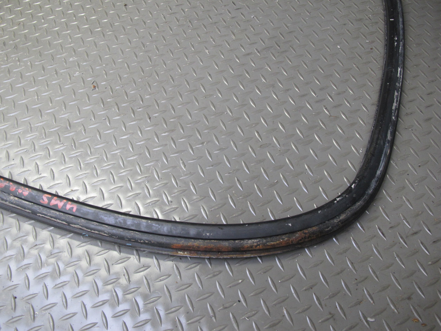 86-91 Mercedes W126 Rear Window Chrome Trim Molding Weatherstrip Seal Set OEM