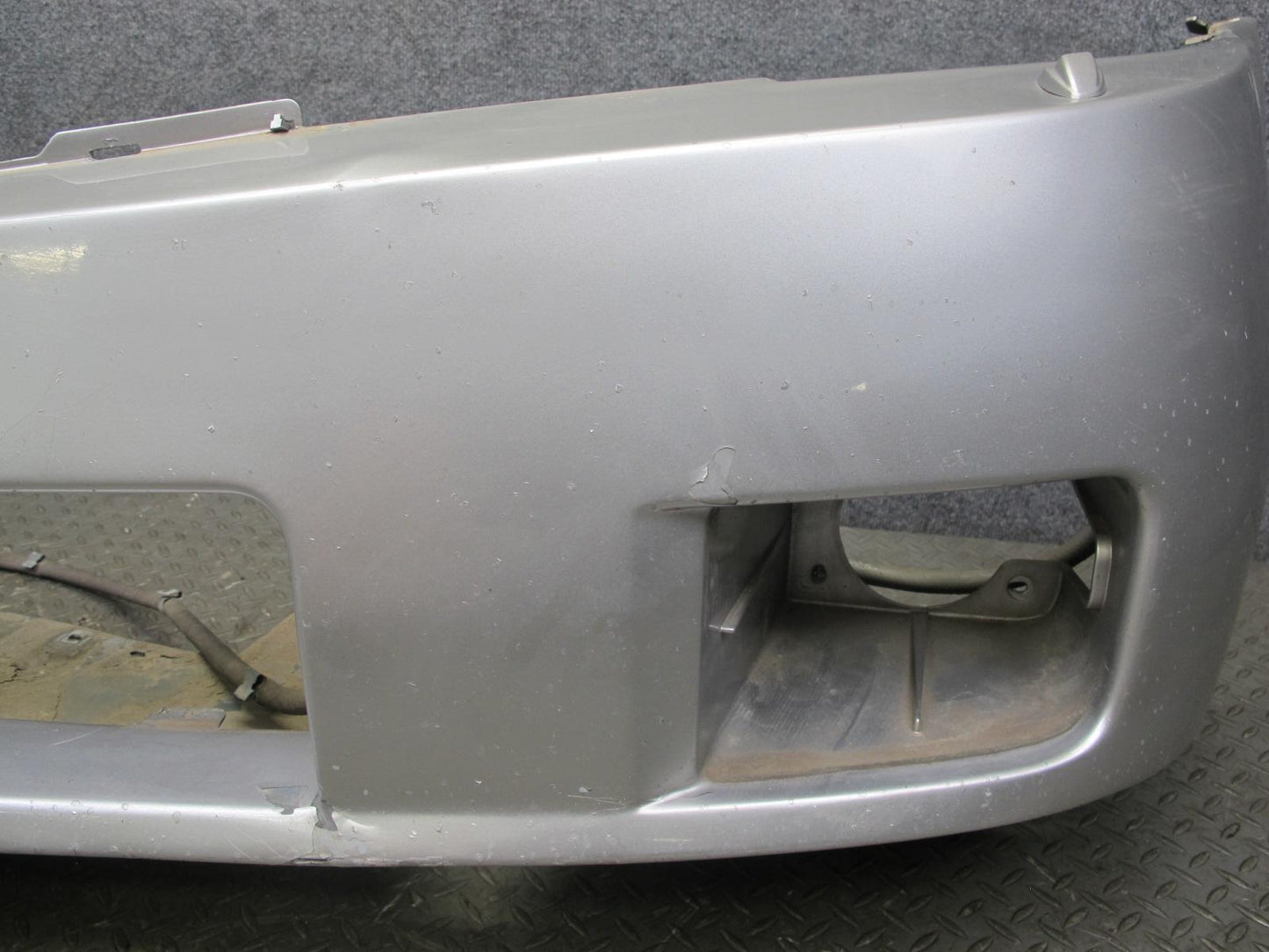 2004-2008 Cadillac XLR Front Bumper Cover Assembly Silver