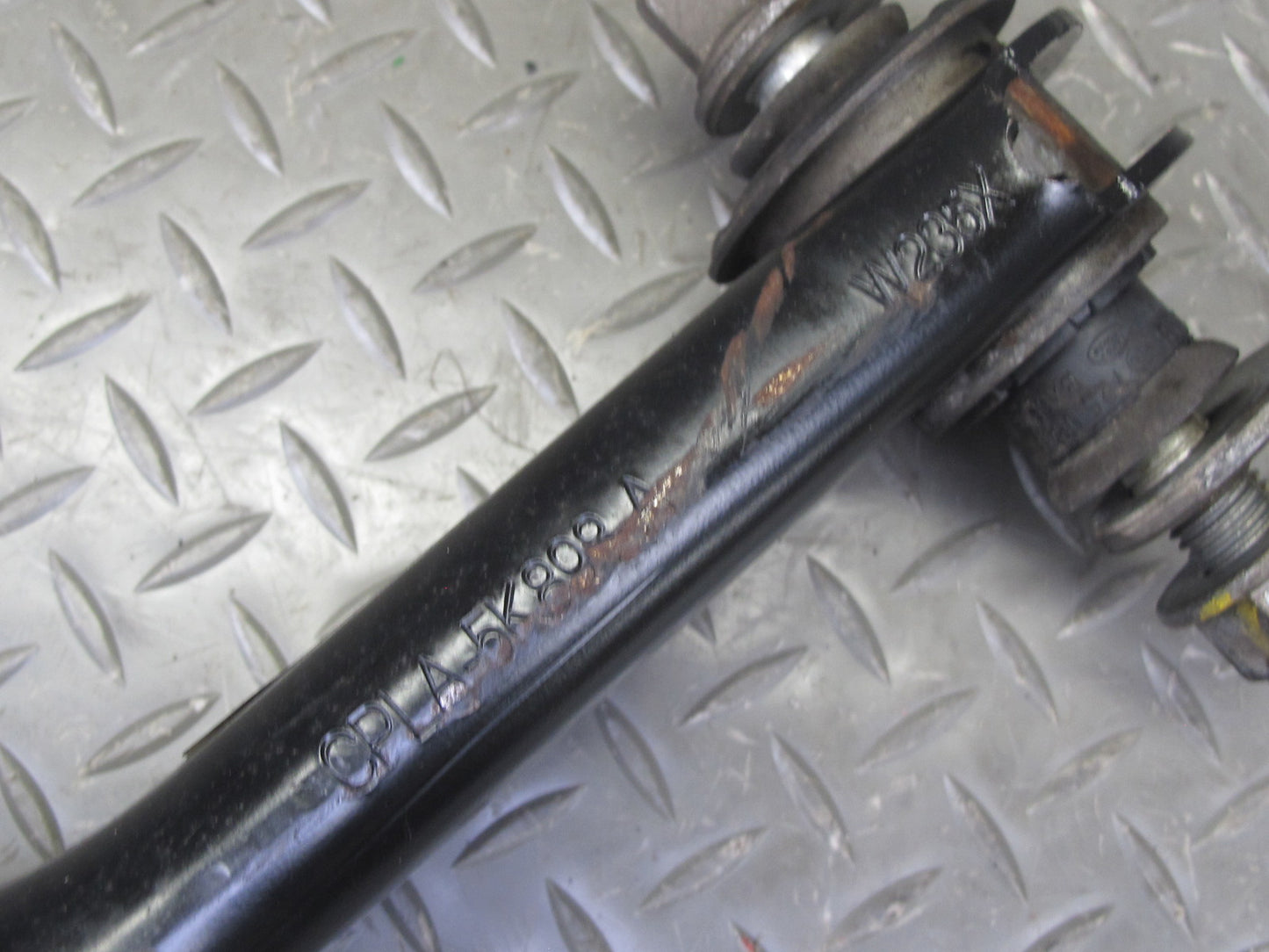 2013-2022 Land Range Rover L405 Rear Right Lower Control Arm CPLA-5K898-AE