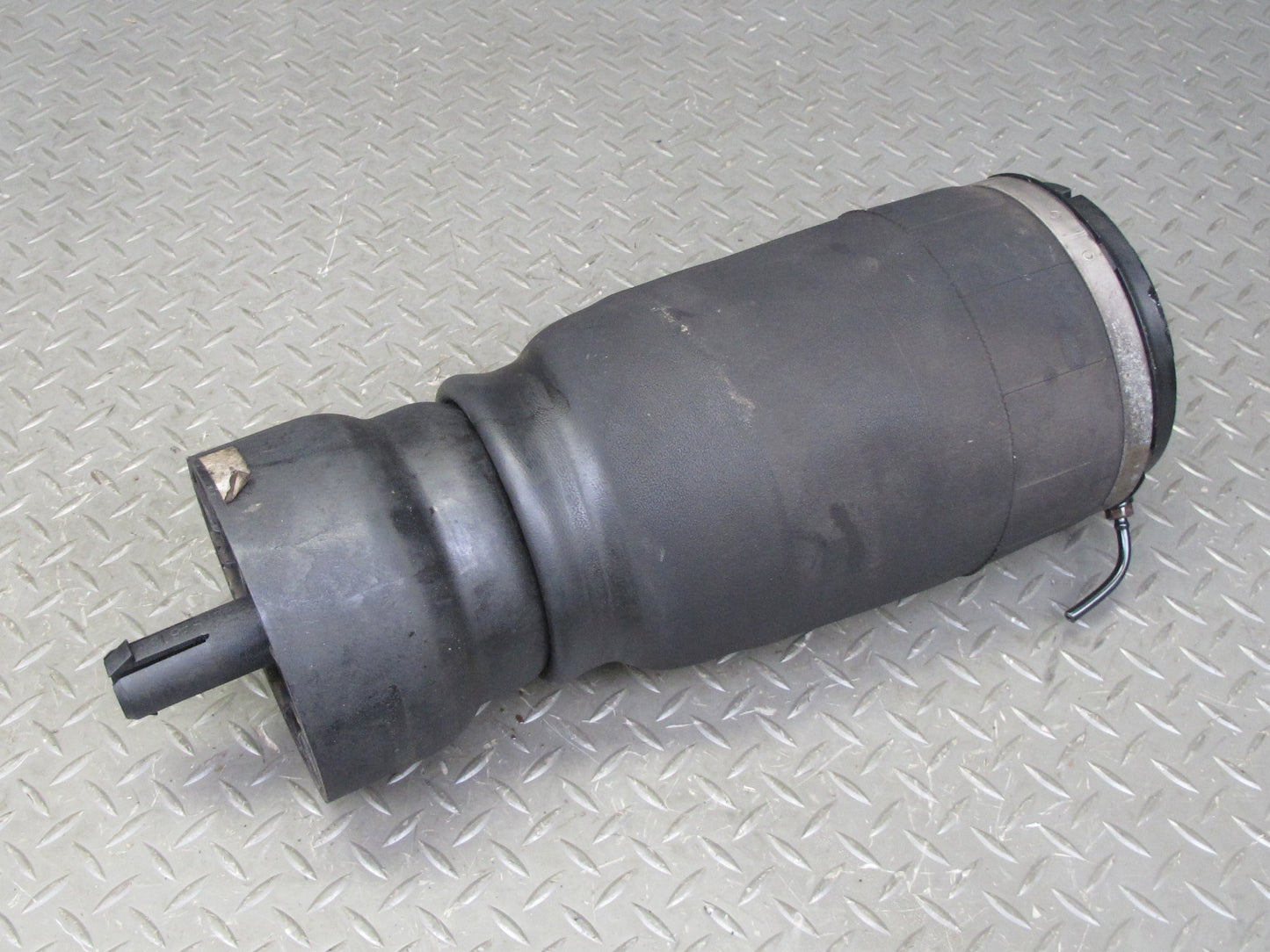 2013-2022 Range Rover L405 5.0 Supercharged Rear Right Air Strut Spring