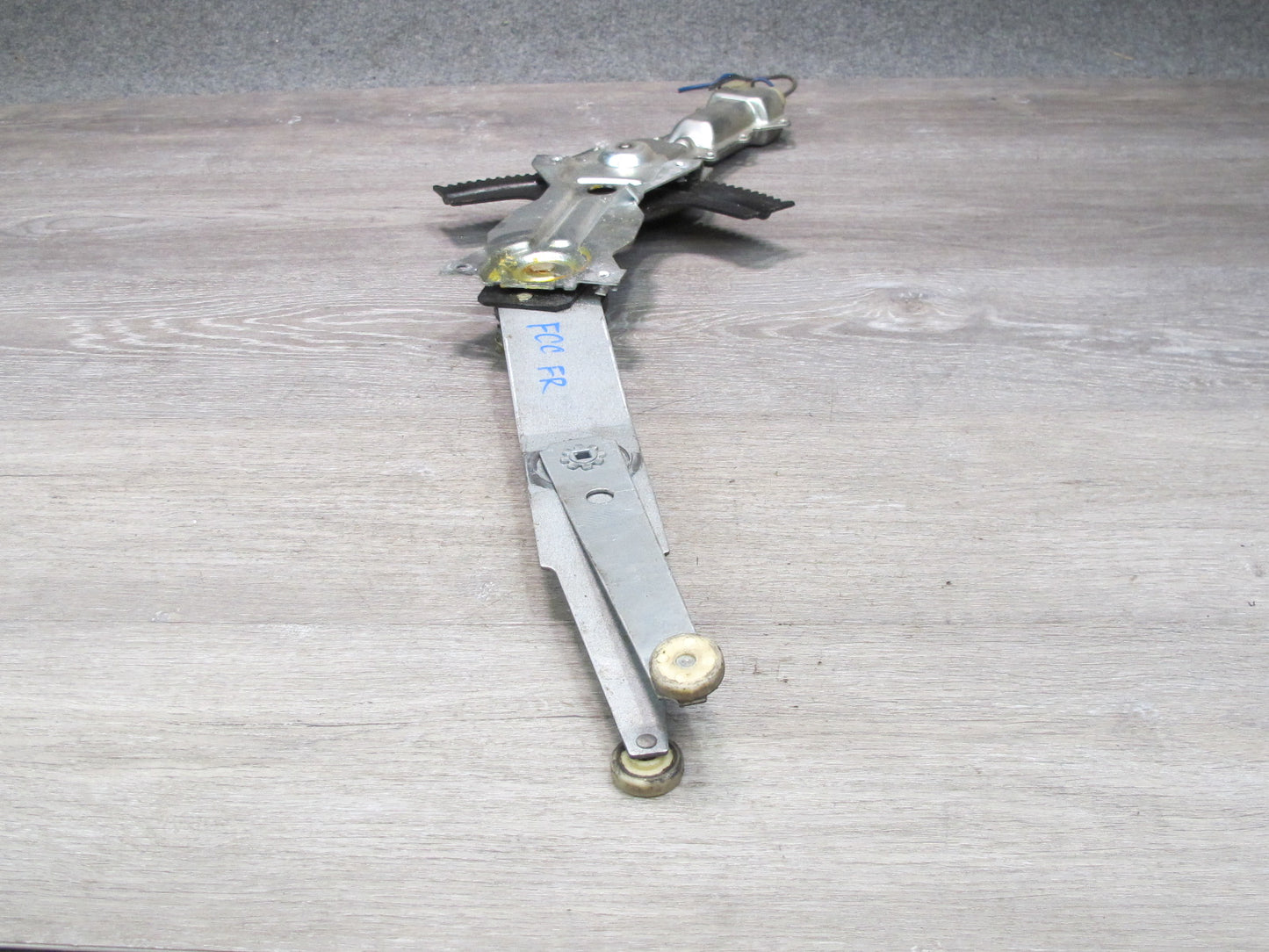 93-02 Chevrolet Camaro Front Right Passenger Door Window Regulator w Motor OEM