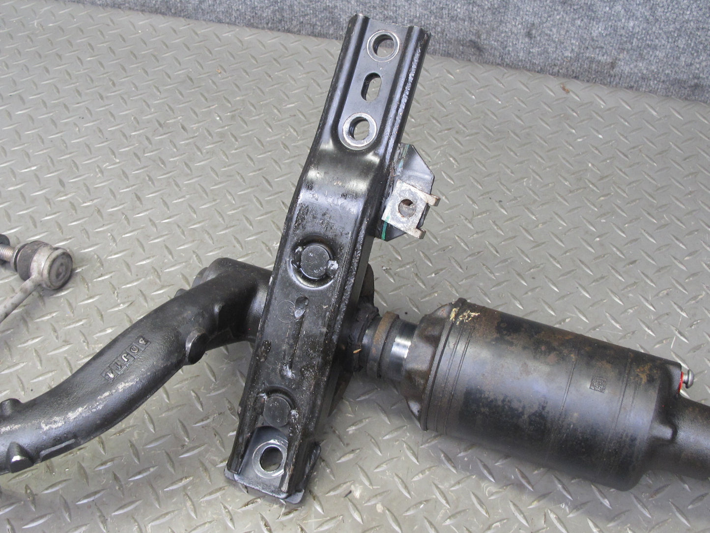 2014-2017 Land Range Rover L405 Front Anti Roll Active Stabilizer Sway Bar