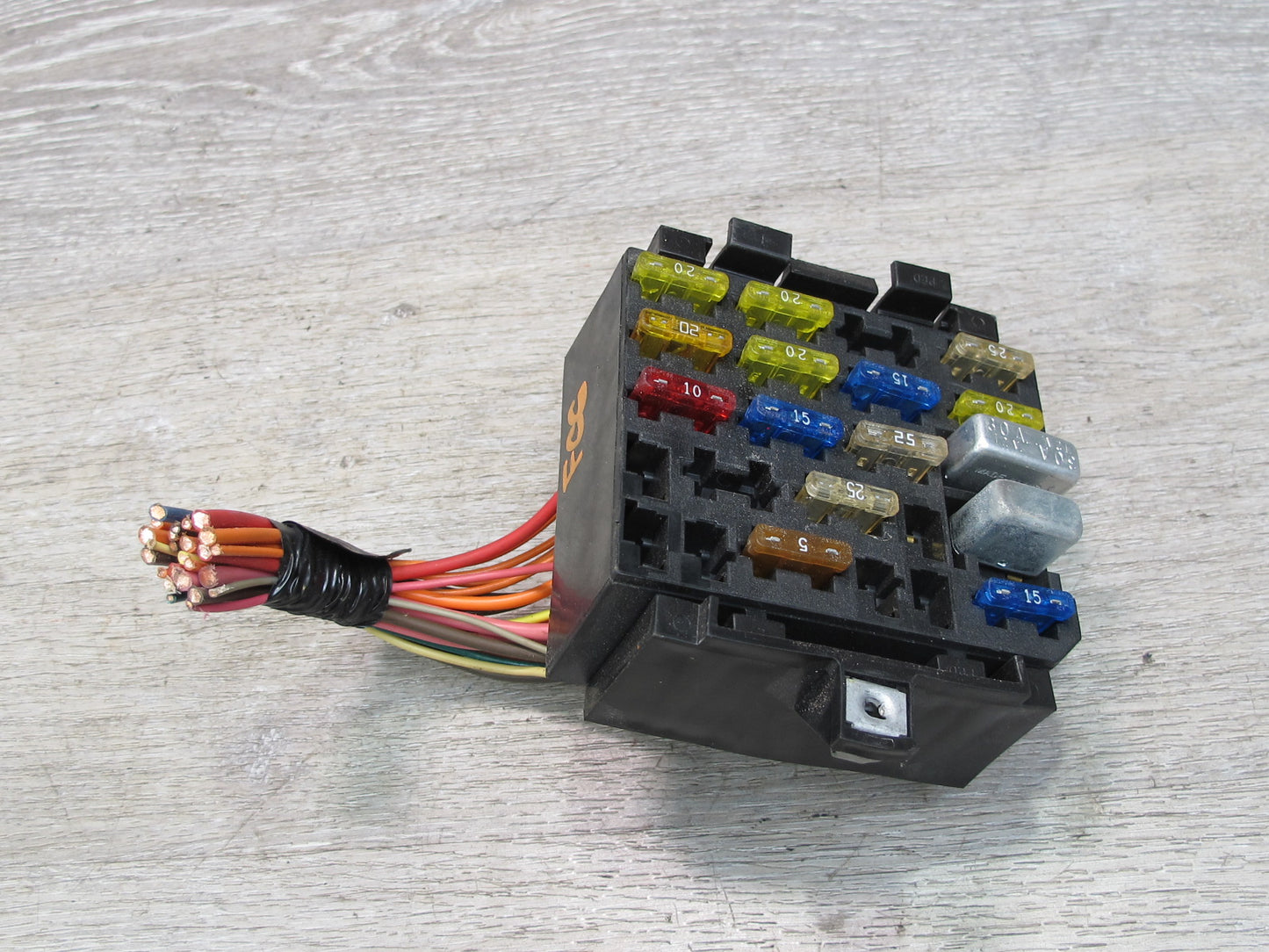 93-98 Chevrolet Camaro 5.7L LS1 Front Under Dash Fuse Relay Box Module Unit OEM