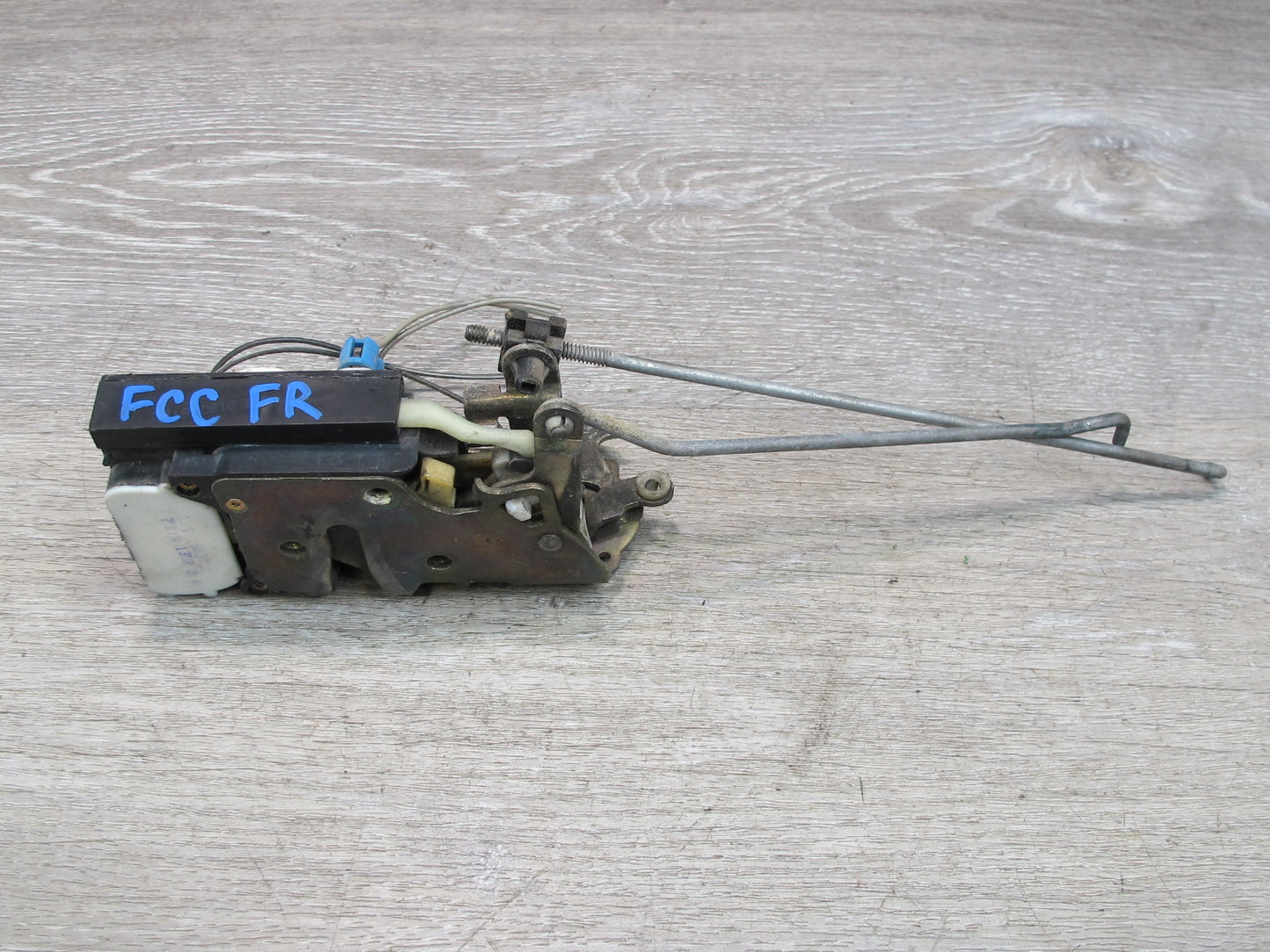 93-02 Chevrolet Camaro Right Passenger Door Lock Latch Actuator OEM