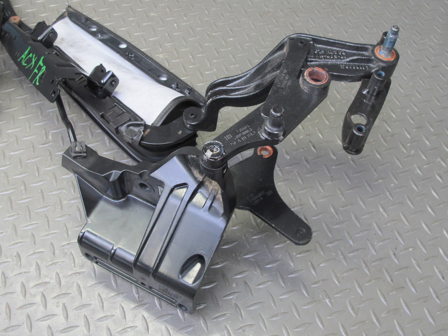 2004-2009 Cadillac XLR Front Left & Right Side Convertible TOP Hinge Bracket Set
