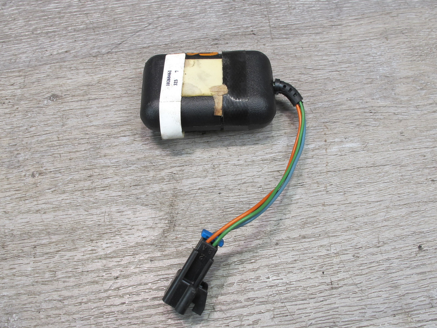 96-02 Chevrolet Camaro Anti Theft Alarm Shock Security Sensor 10268461 OEM