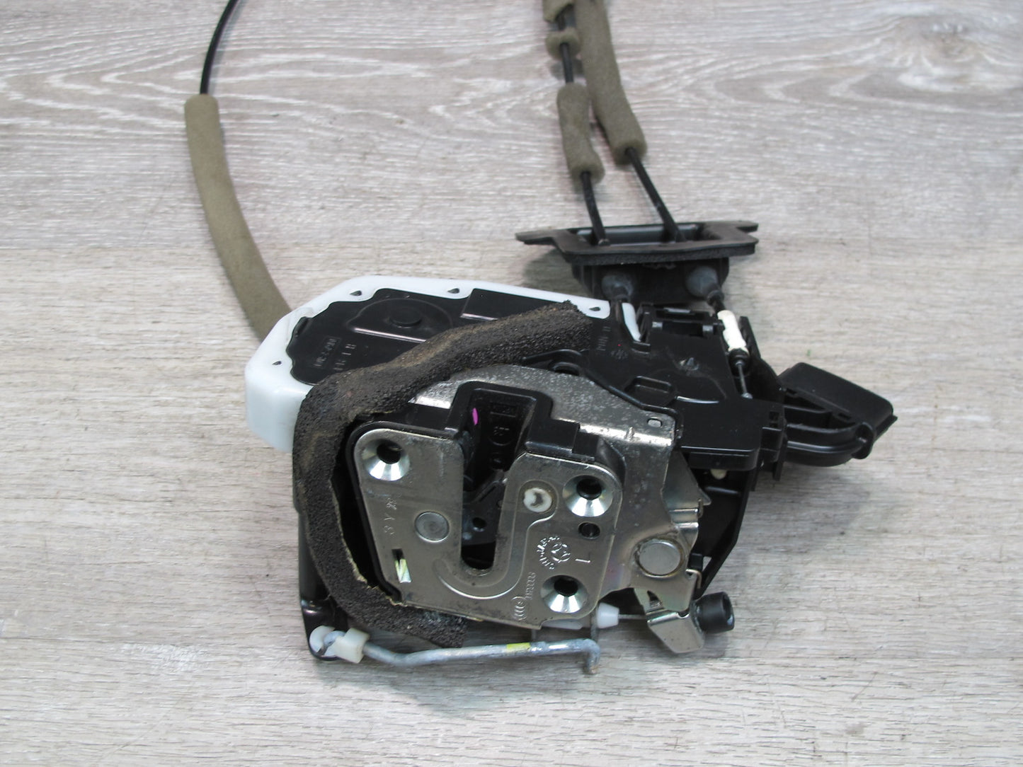 09-20 Nissan 370Z Z34 Front Left Driver Door Lock Latch Actuator OEM