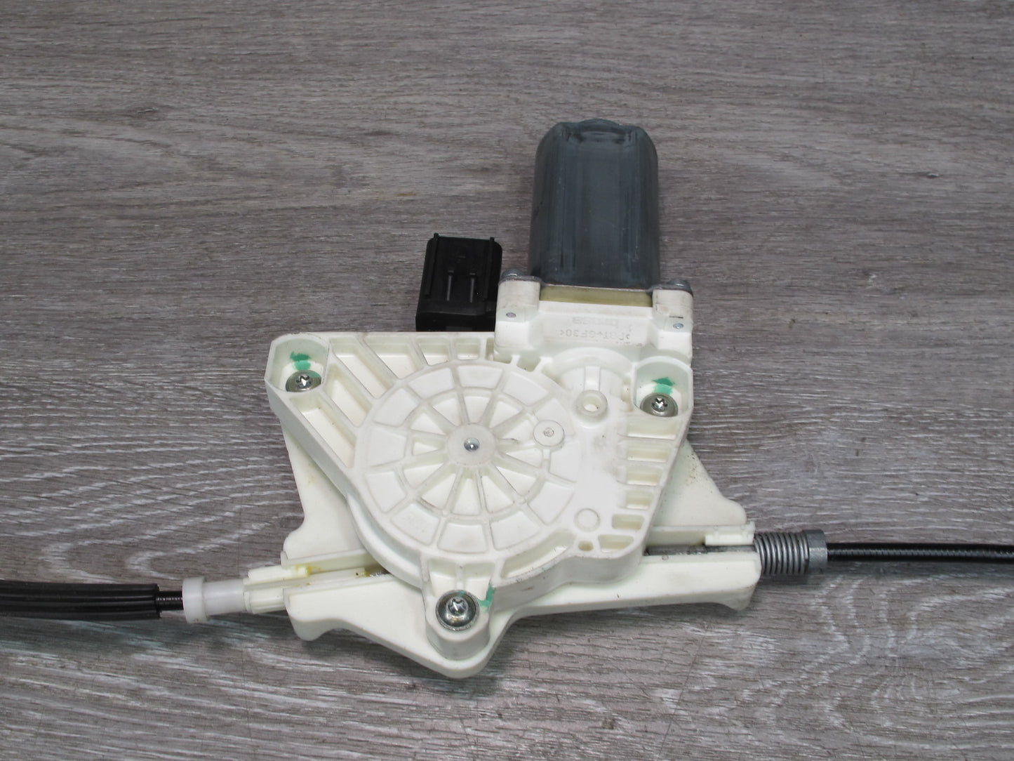 09-20 Nissan 370Z Z34 Front Right Pass Door Window Regulator w Motor Assy OEM