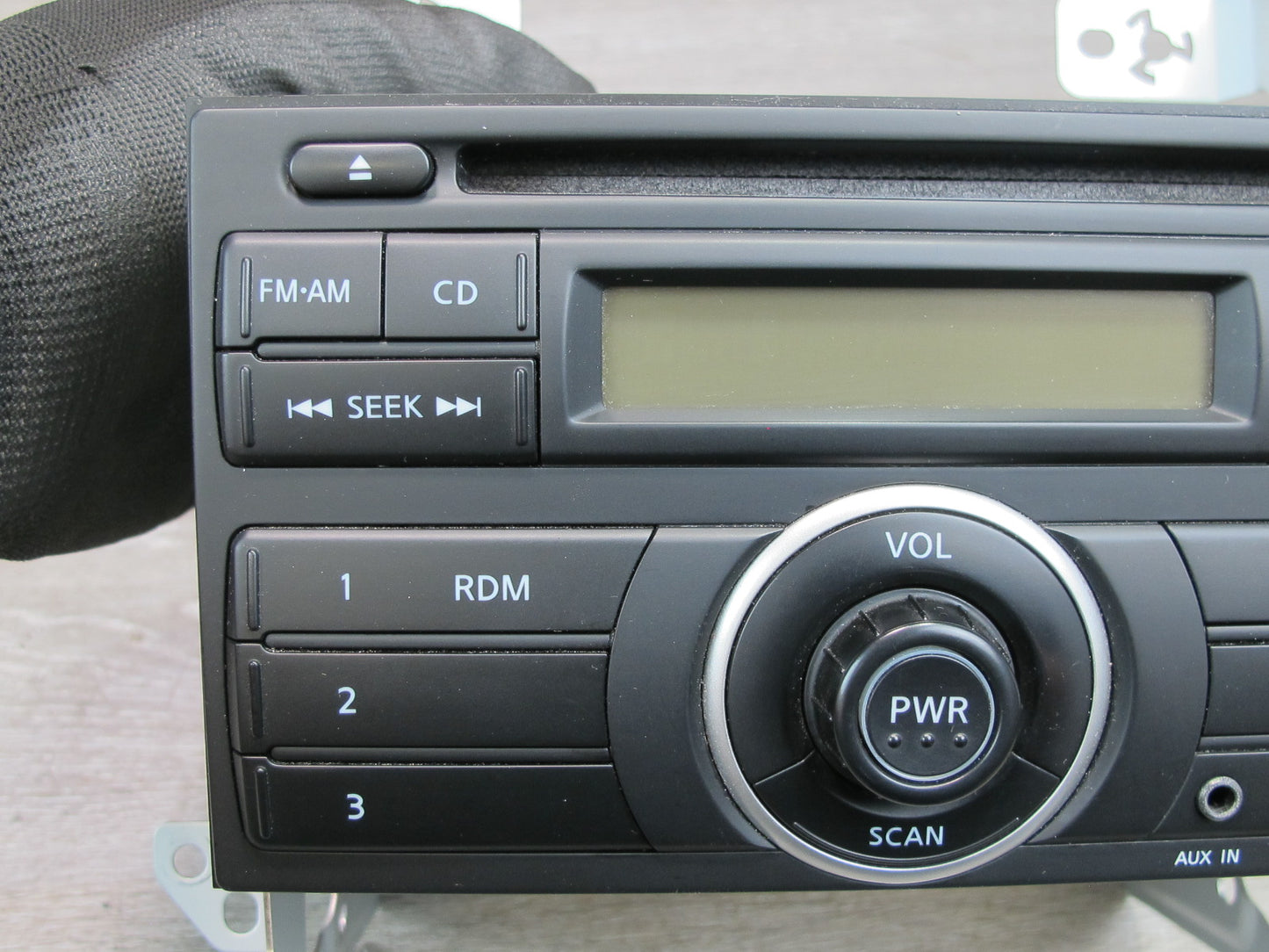 09-14 Nissan Z34 370Z AM FM Radio CD Player Head Unit 28185-1EA0A OEM