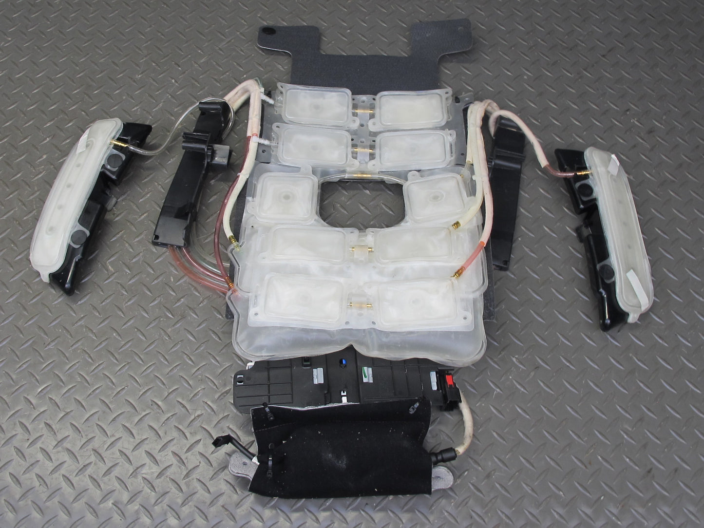 2013-2017 Land Range Rover L405 Front Right Seat Lumbar Cushion Bladder Bolster