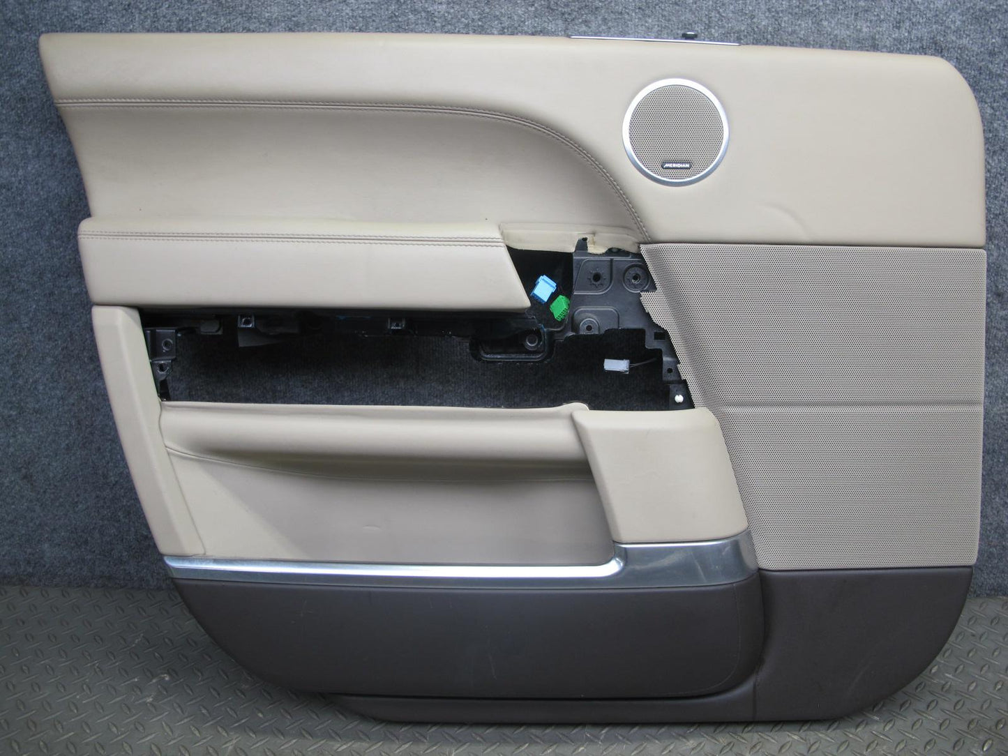 2013-2017 Land Range Rover L405 Front Left & Right Door Interior Trim Panel Set