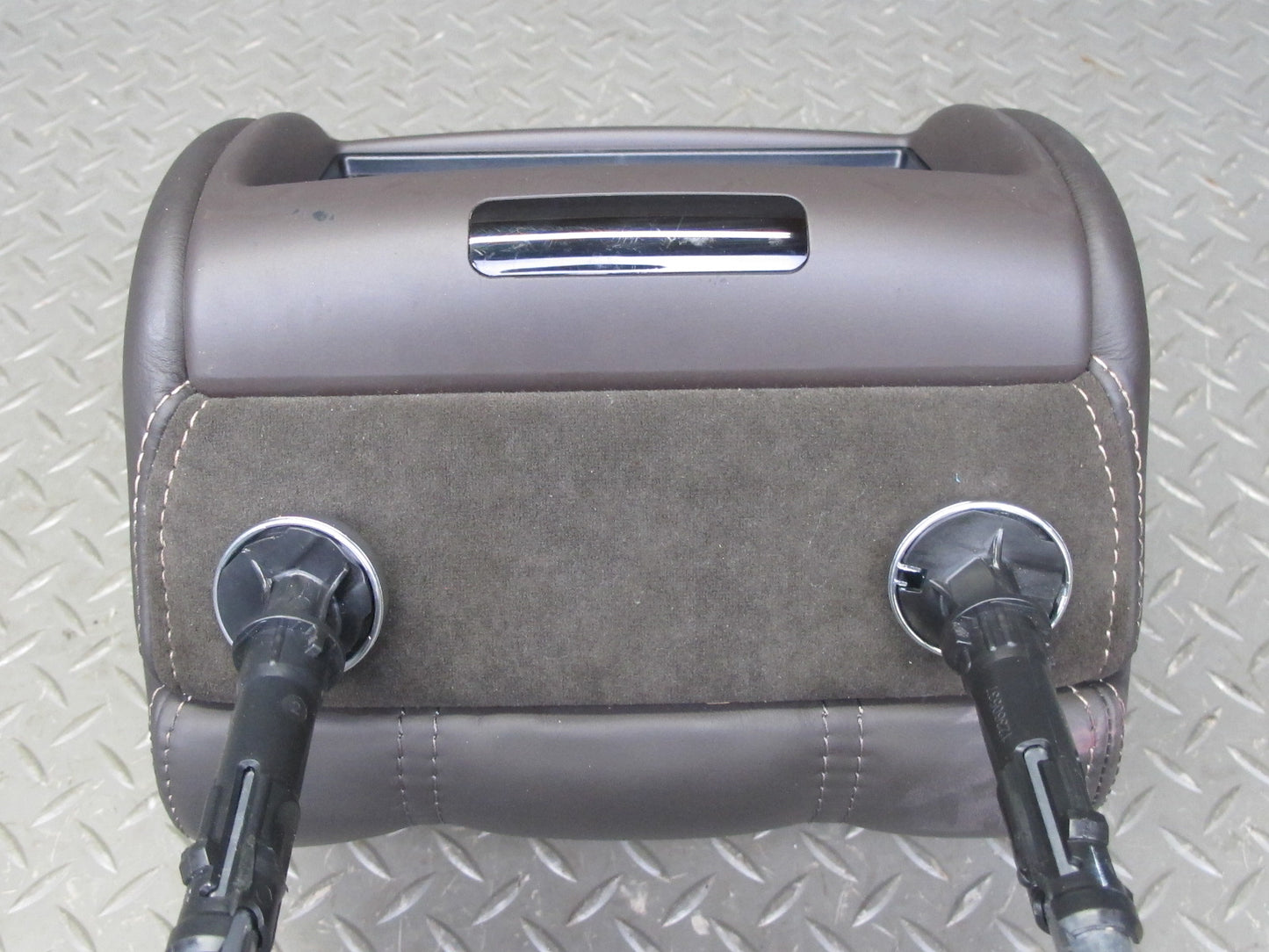 2013-2017 Land Range Rover L405 Front Left Leather Headrest w Screen Espresso