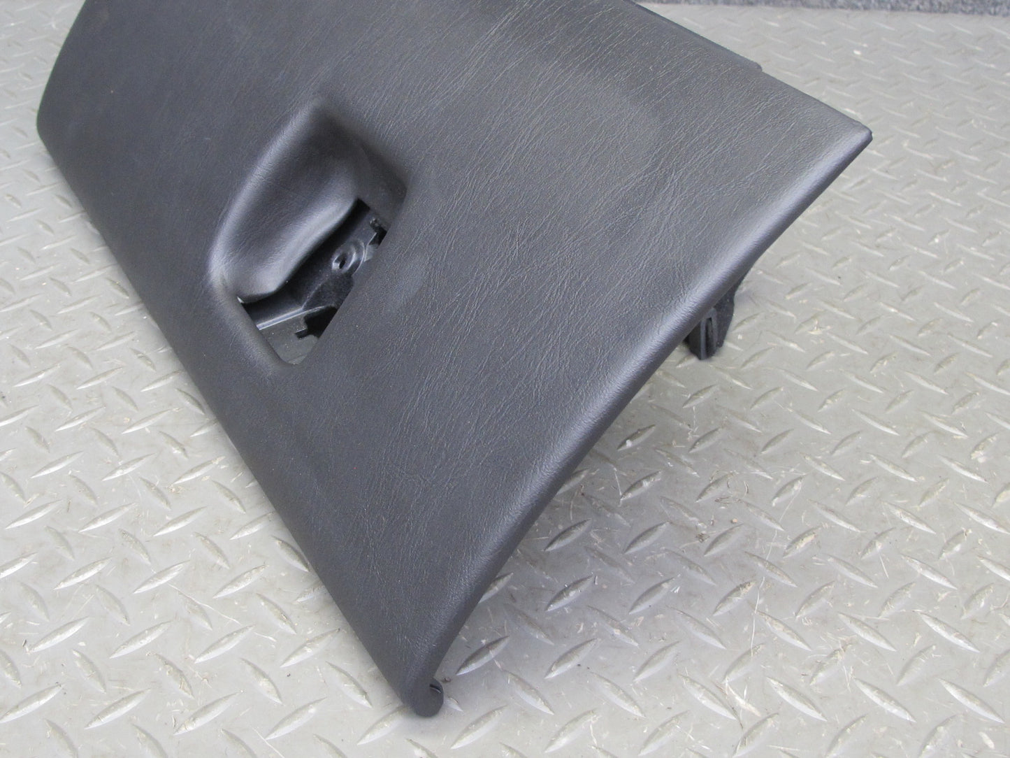 2004-2009 Cadillac XLR Right Side Dashboard Glove Box W/ Frame Trim Panel Set
